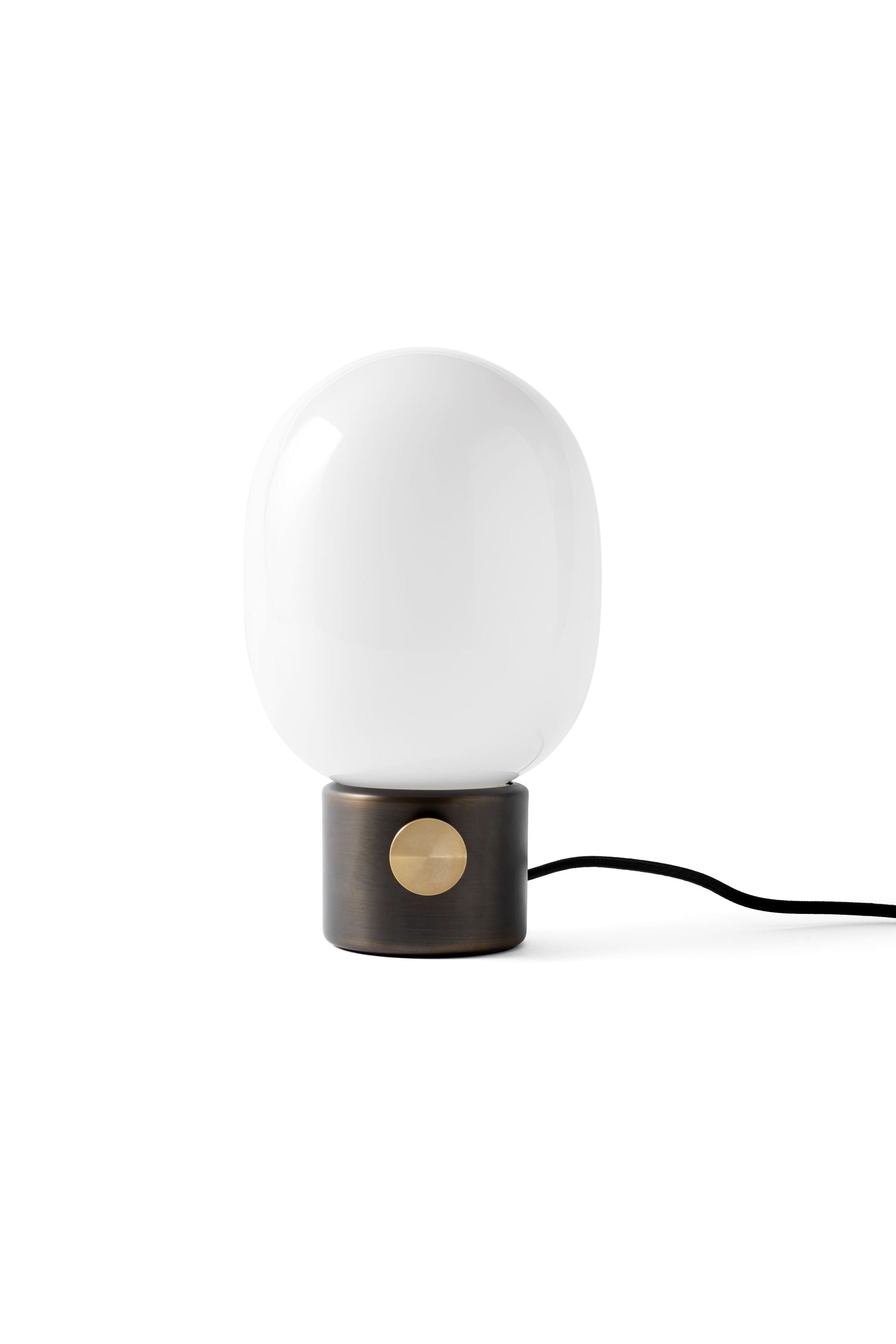 JWDA Table Lamp Portable | Audo Copenhagen | Home of Solinfo