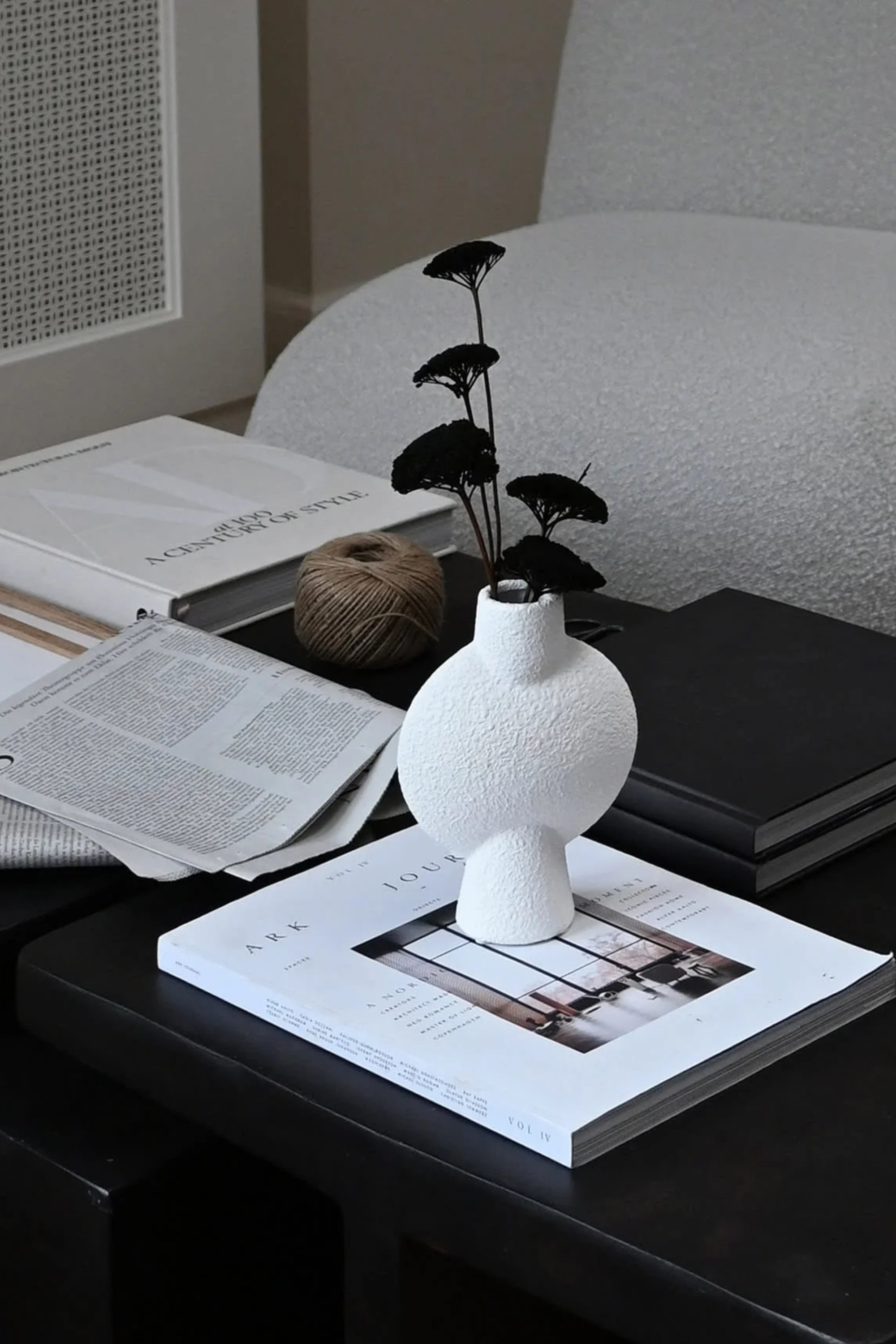 Sphere Bubl Mini White Vase