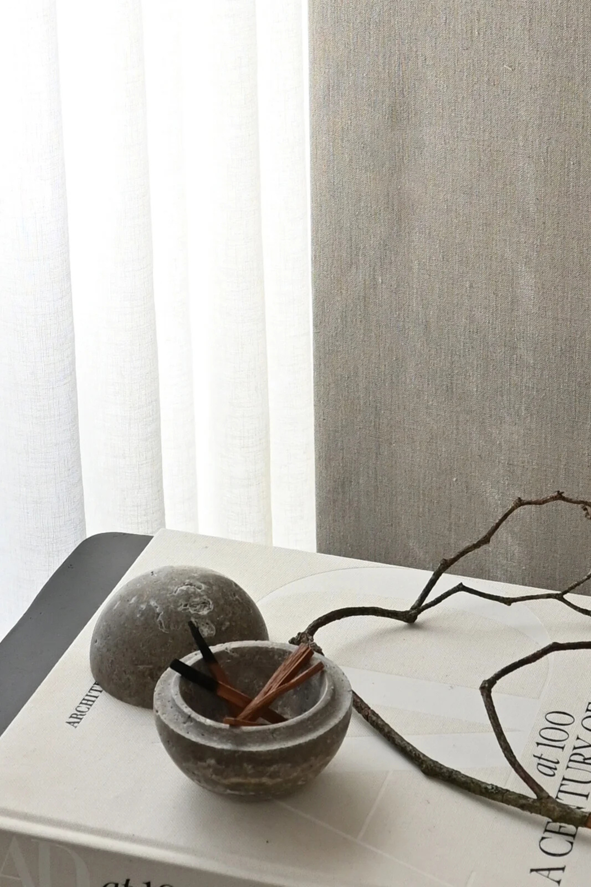 Enkei Jar, Mini - Earth Silver Travertine