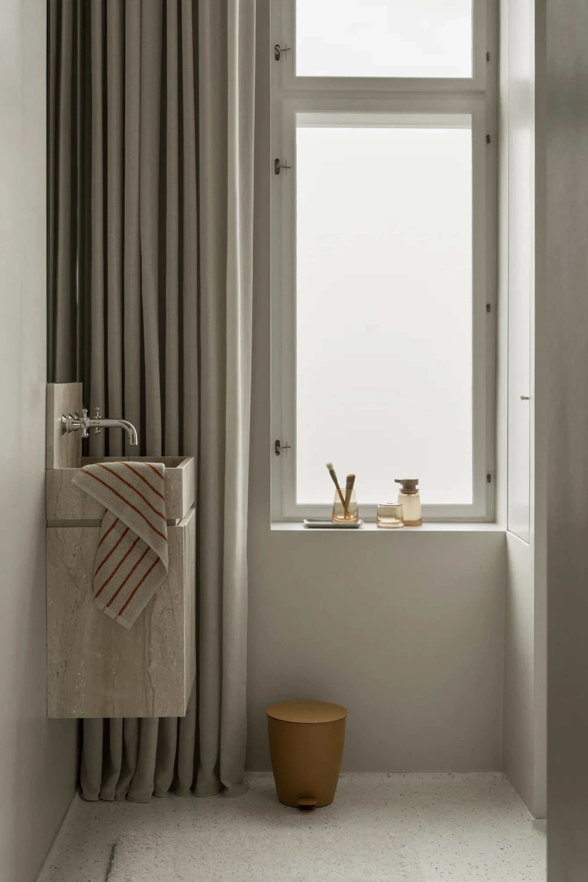 Arto Guestowel moonbeam/amber brown, set of 2