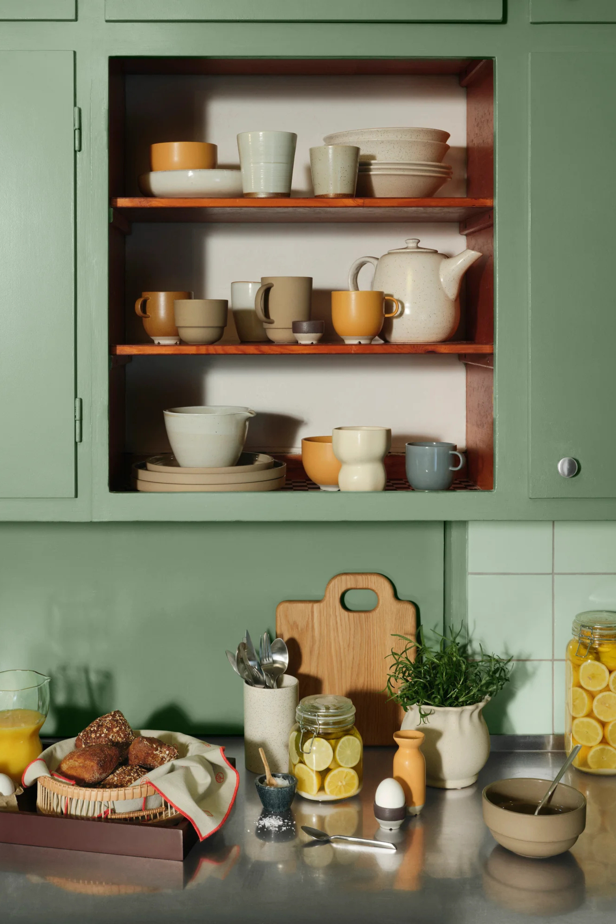 Marina Bowl with spoon, black