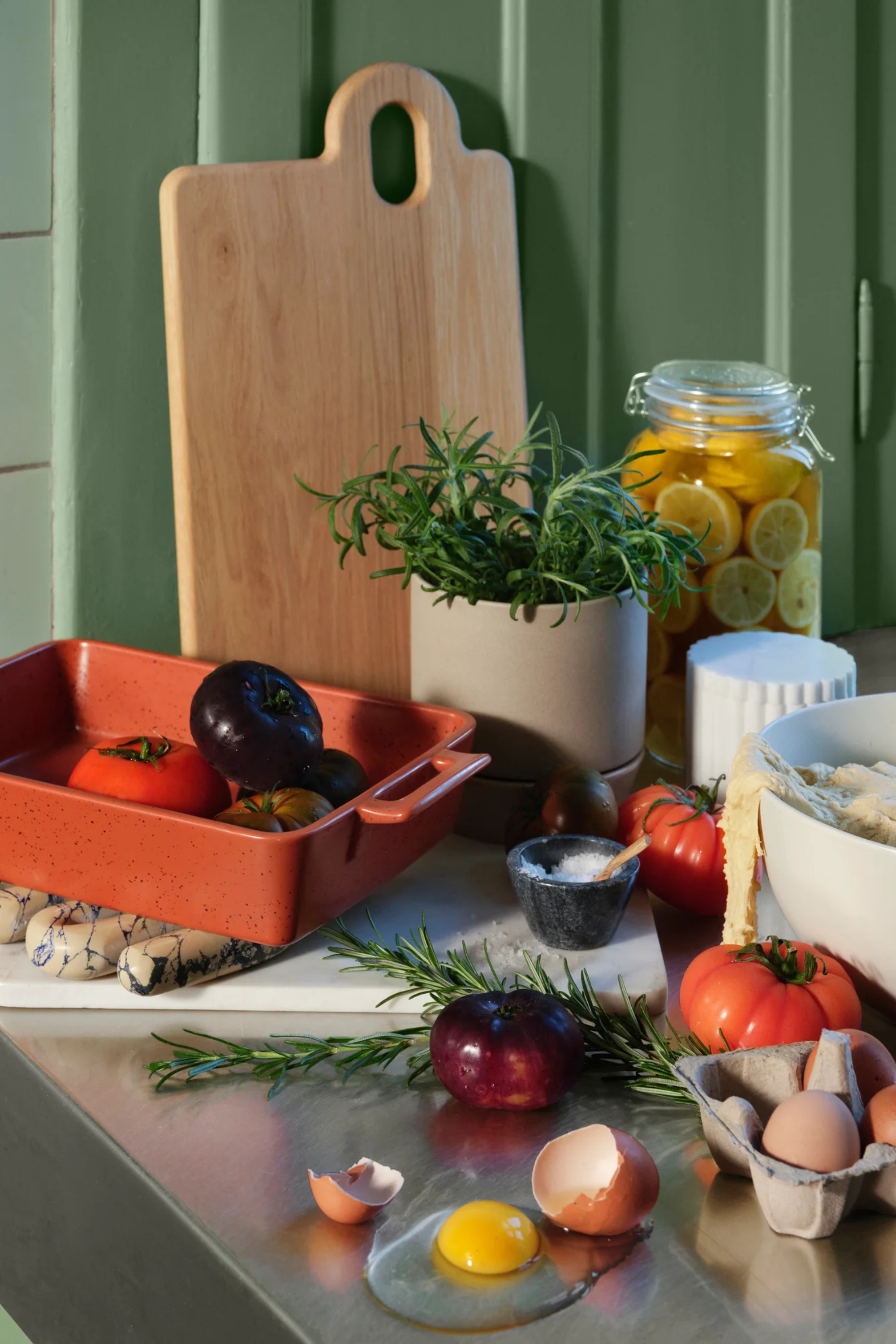 Marina Bowl with spoon, black
