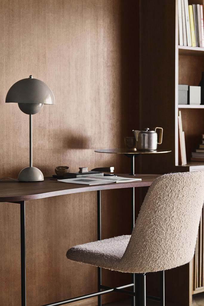 VP3 Flowerpot table lamp, grey beige