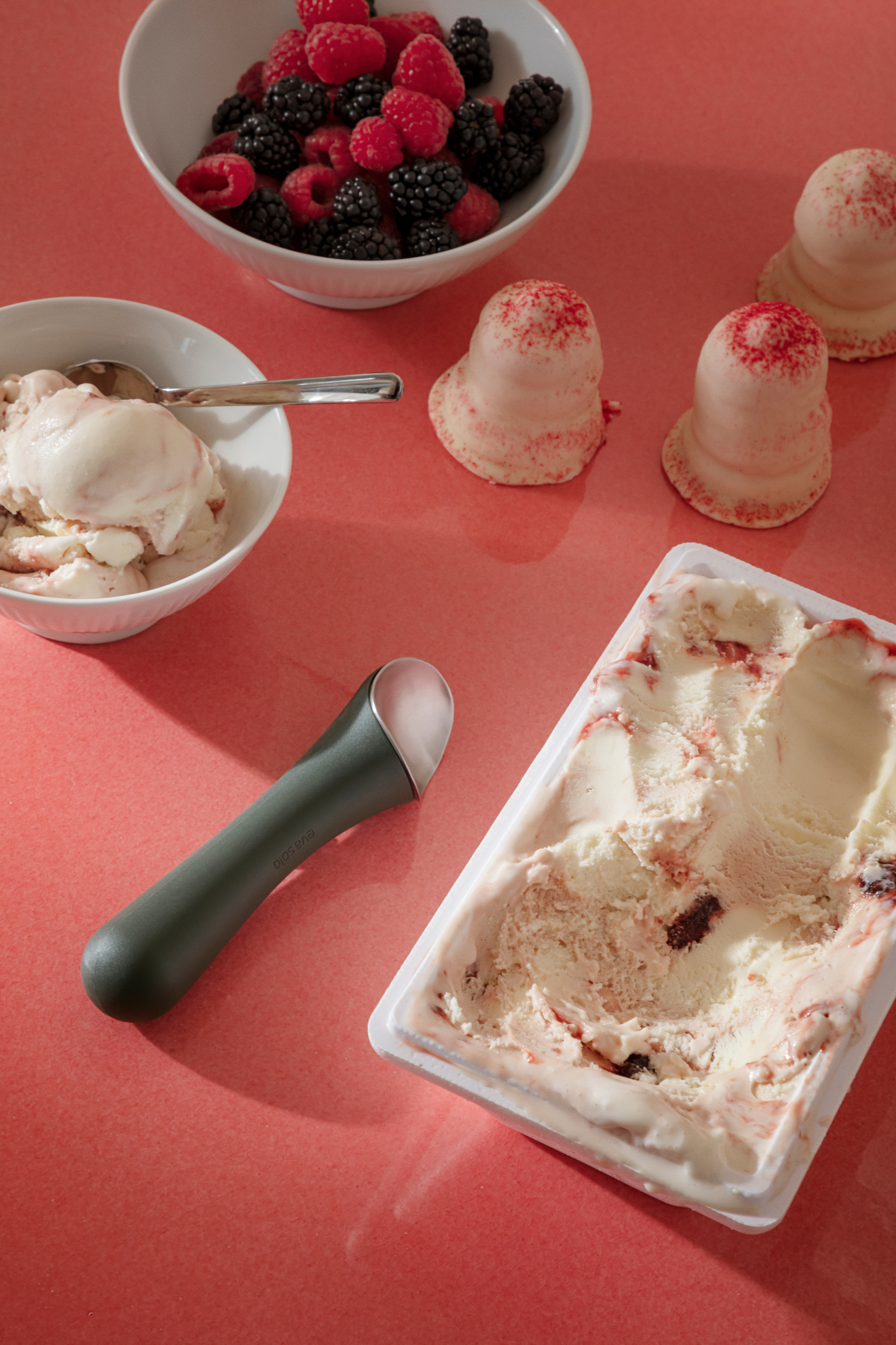Green tools Ice cream spoon