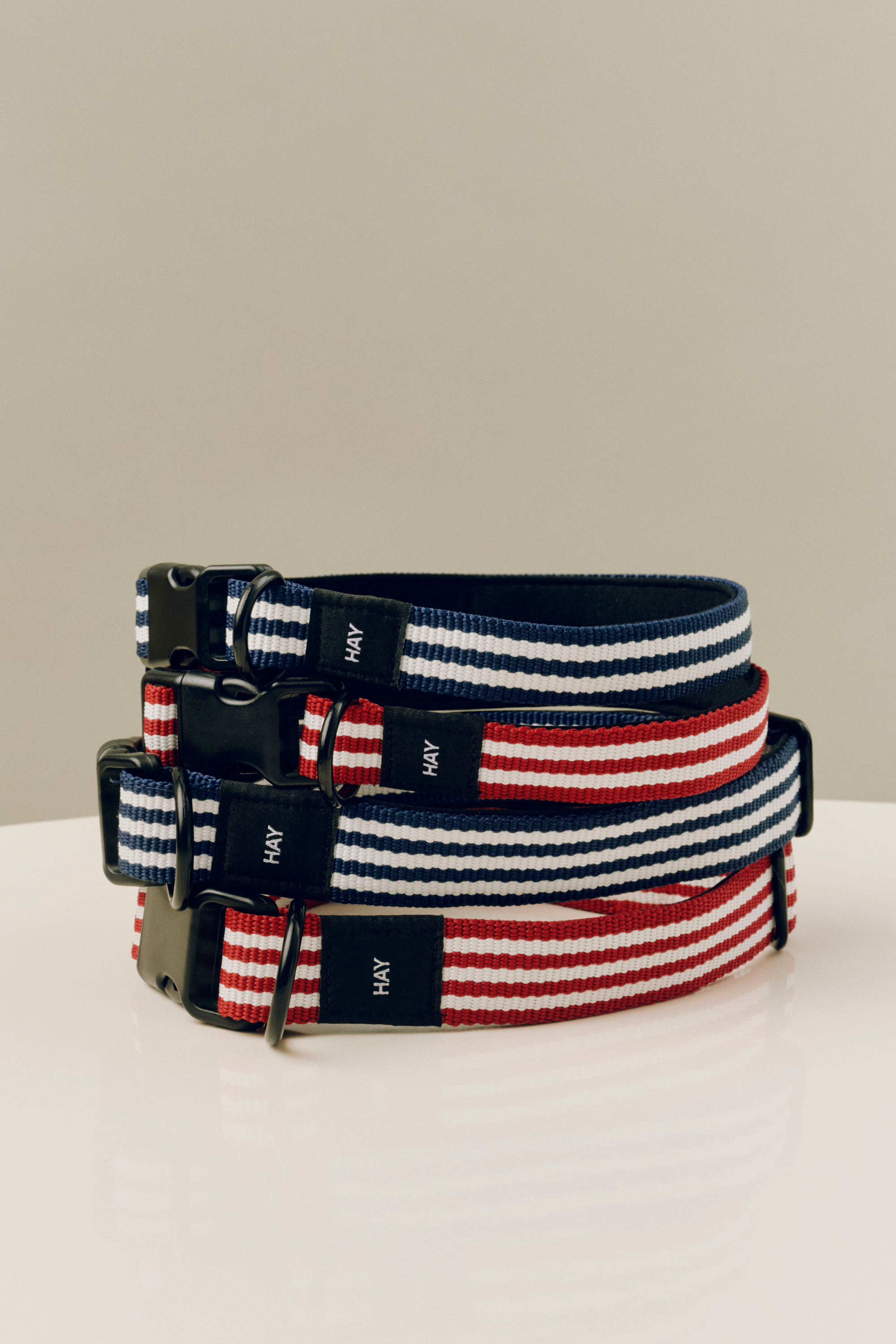 HAY Dogs Collar Flat S/M Red and white stripe