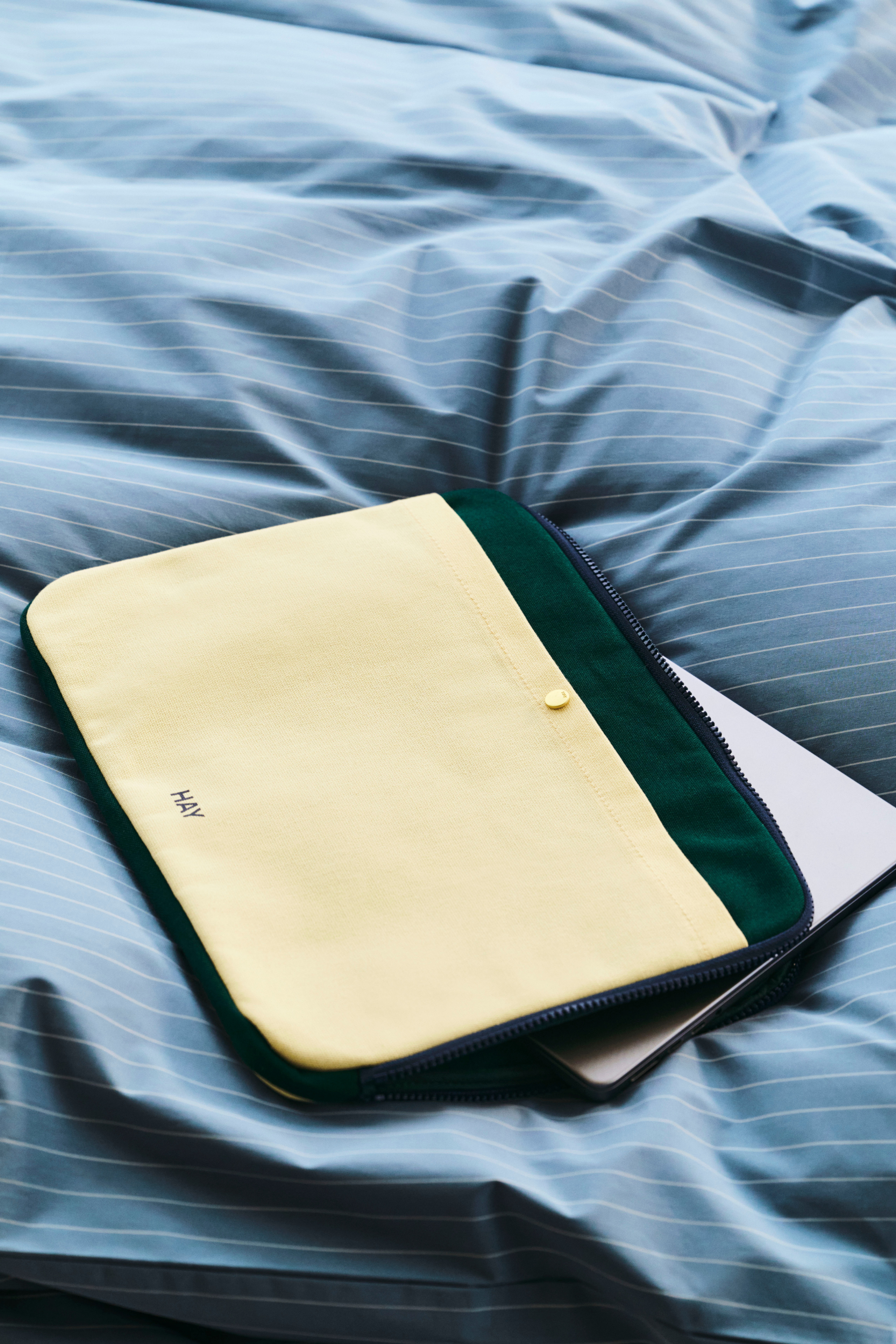 Multi Laptoptartó, sárga