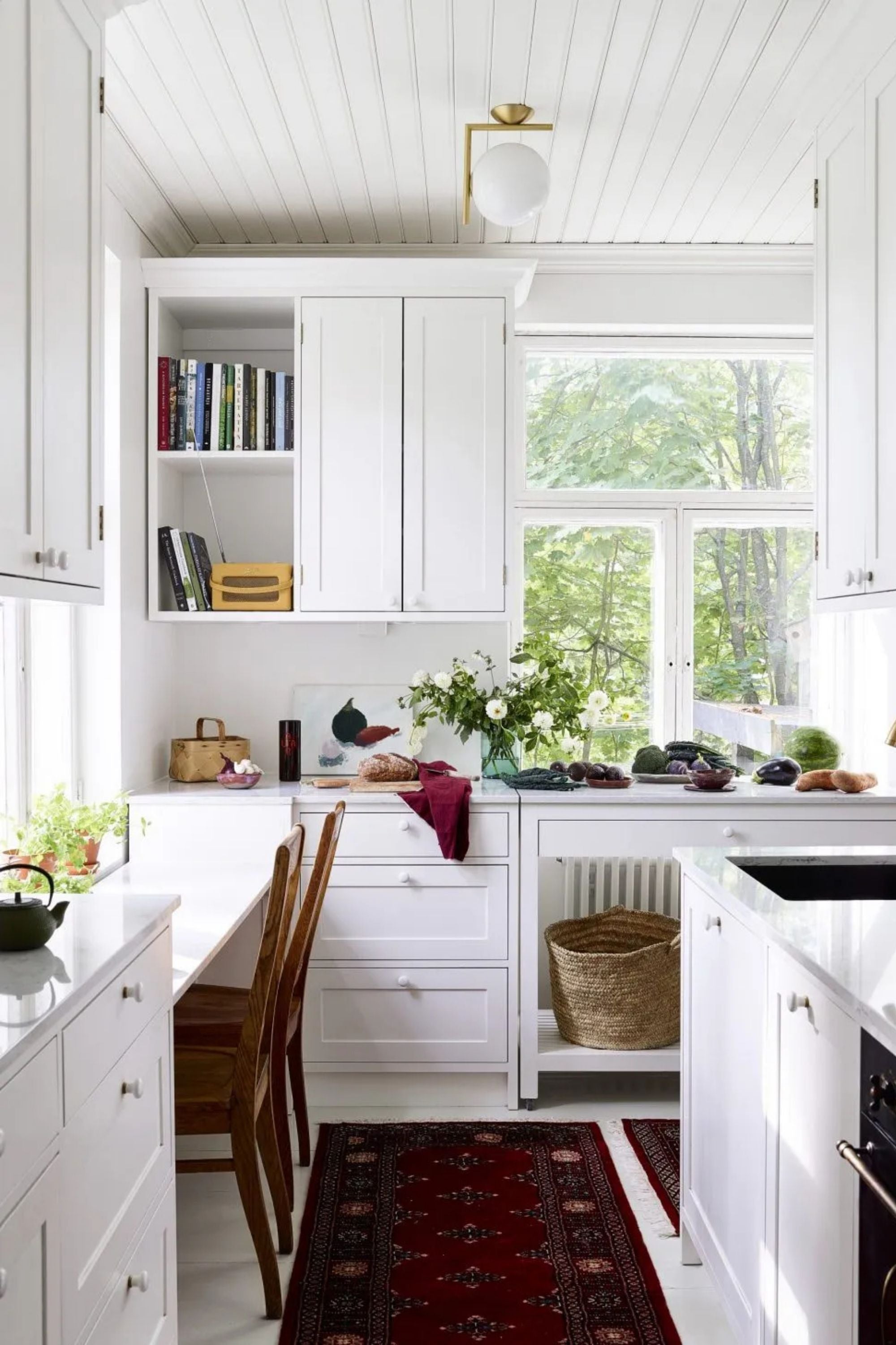 Happy Homes: White Walls