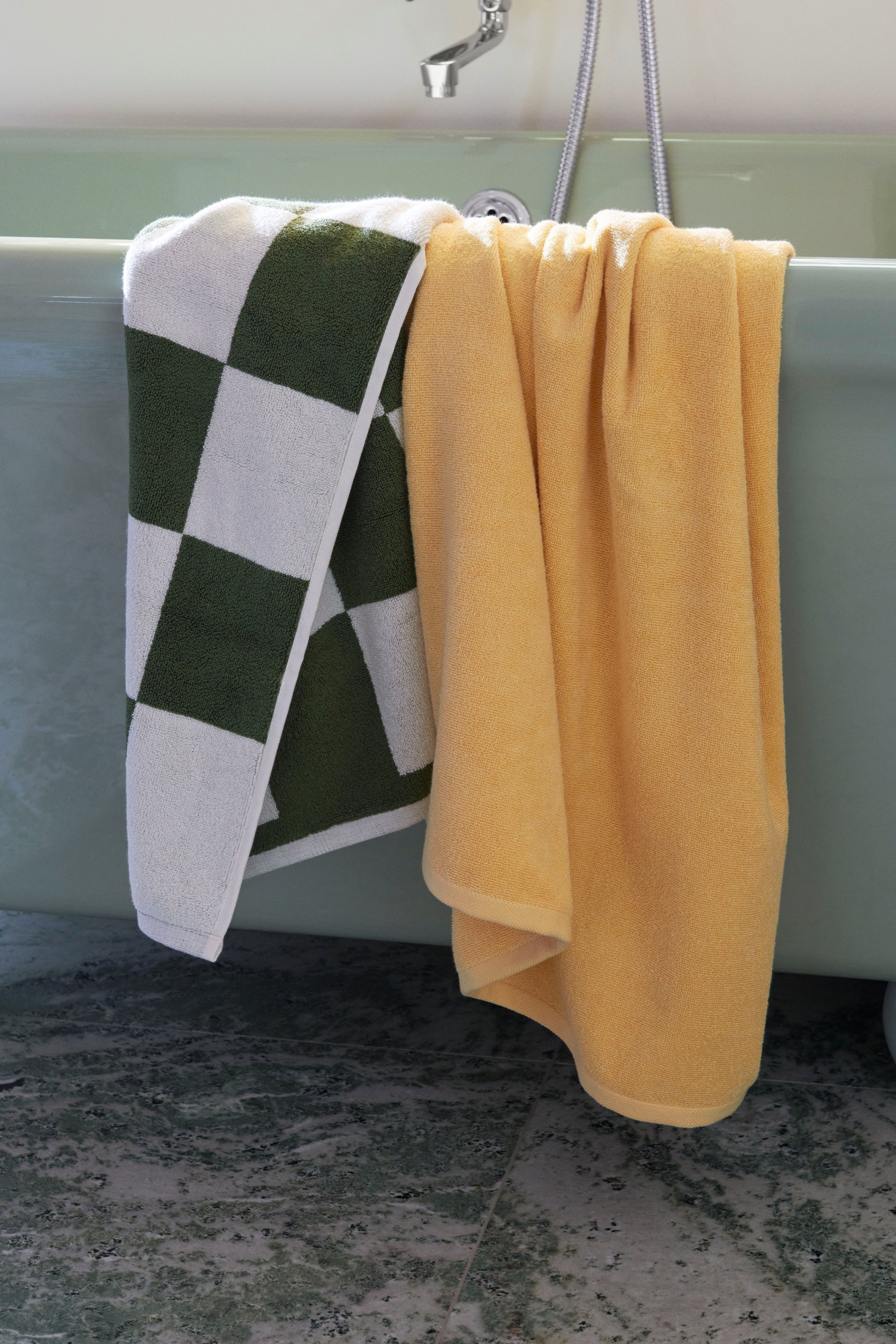 Check Bath Towel (Organic)-W70 x L136-Matcha | Hay | Home of Solinfo