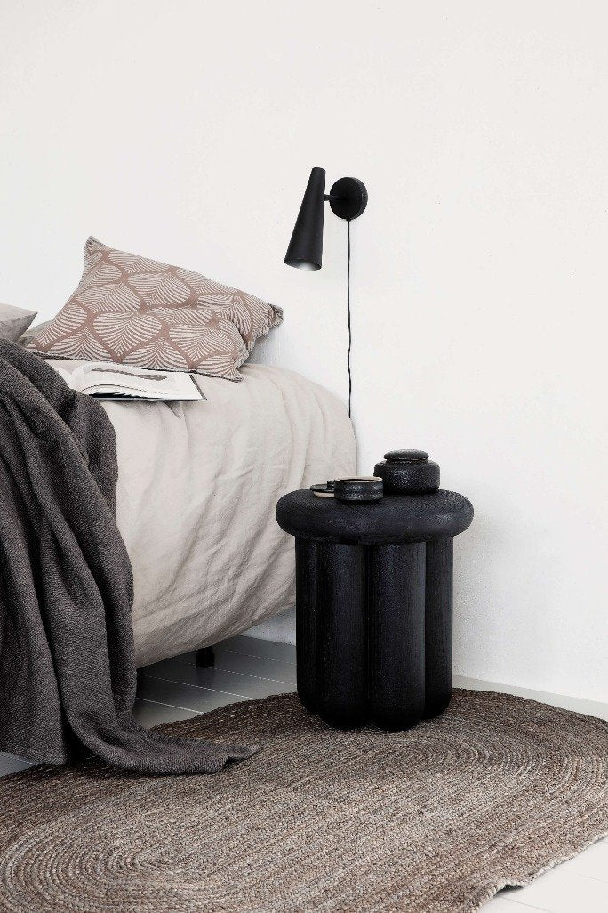 Phant side table