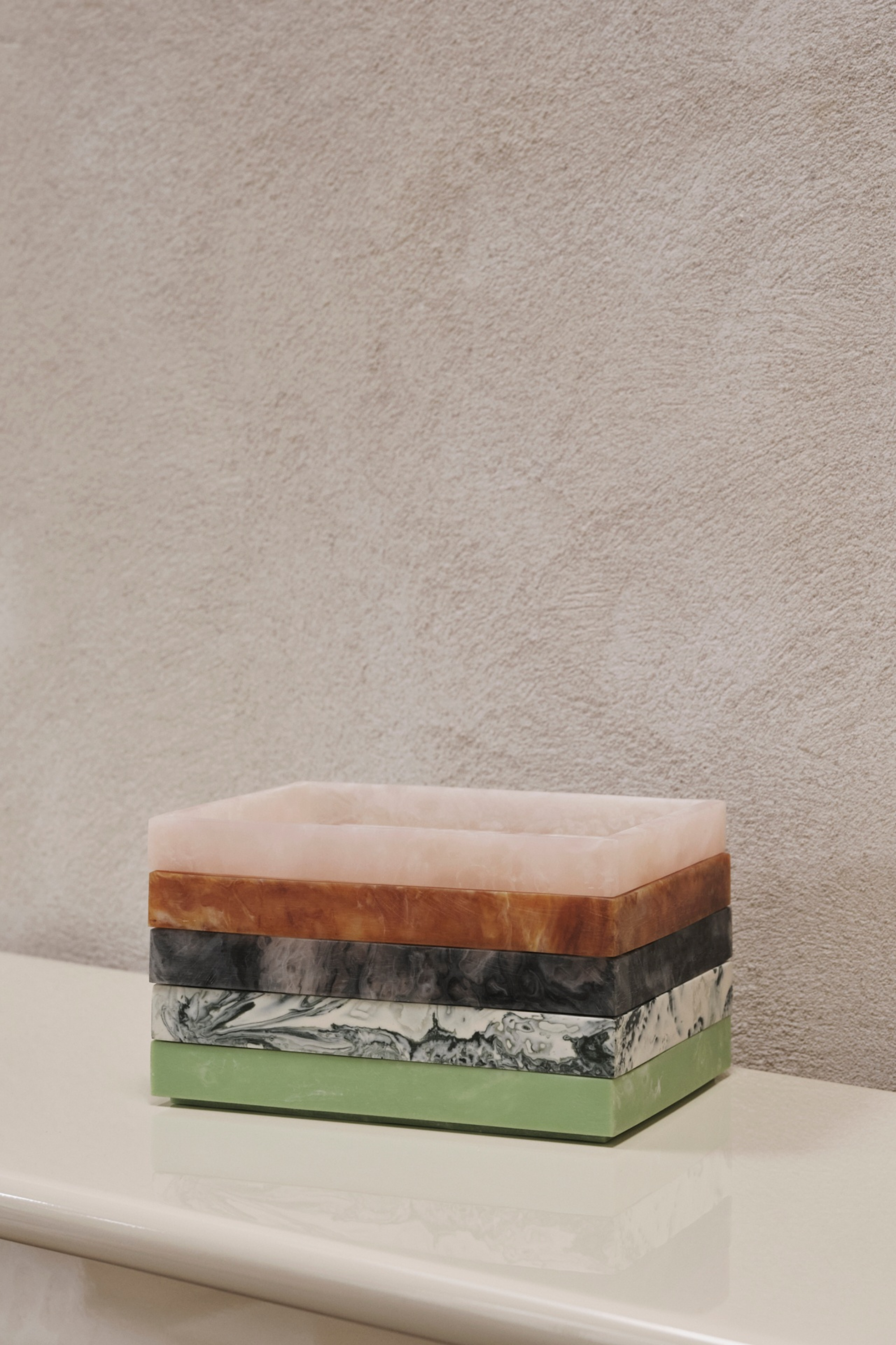 Mist Tray - 15 x 20 - Emerald Off-white
