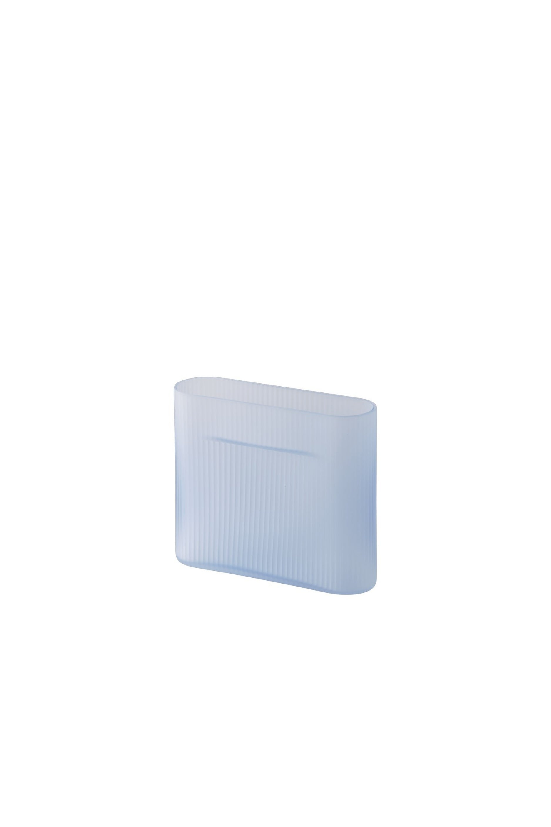 Home of Solinfo | Muuto | Ridge Vase Light Blue Frosted Glass