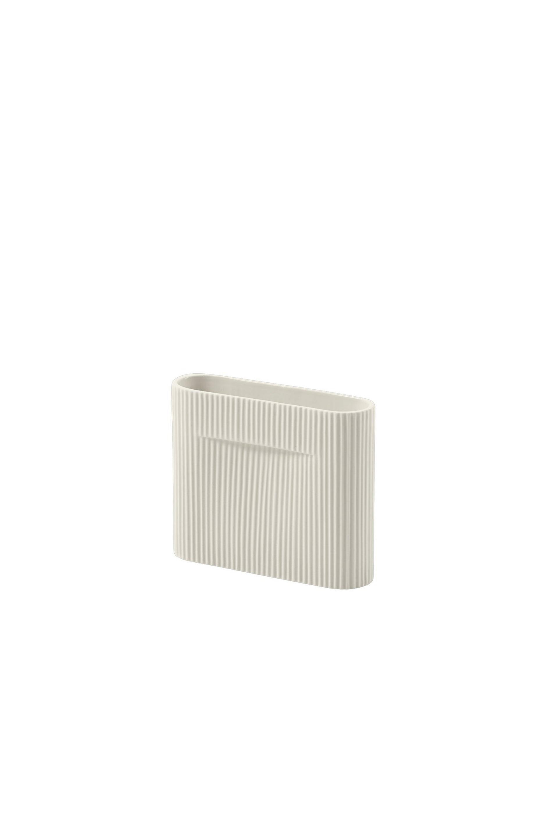 Home of Solinfo | Muuto | Ridge Vase Off White