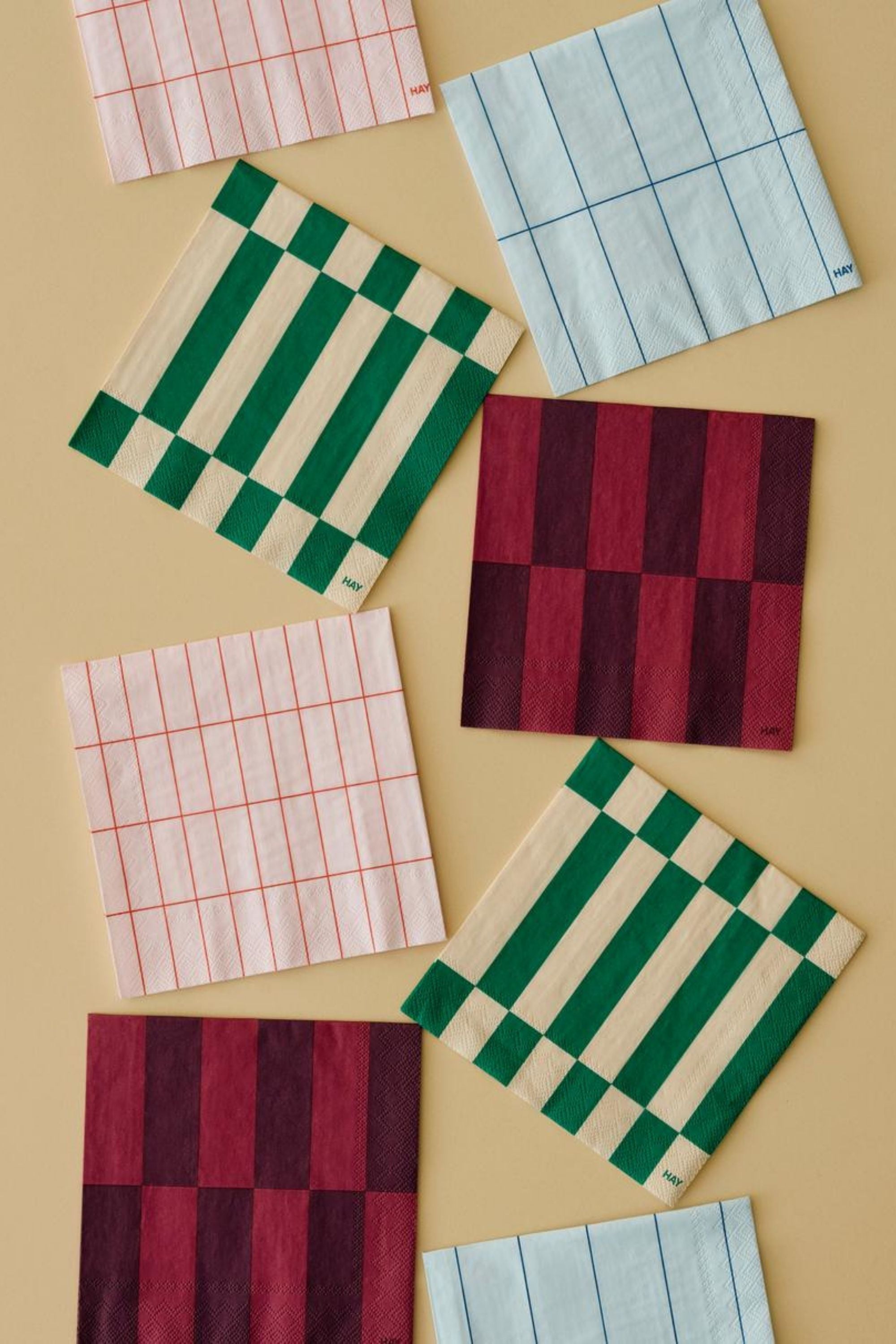 Pattern Napkins Set of 20 Dinner Light pink and dark blue pillar stripe