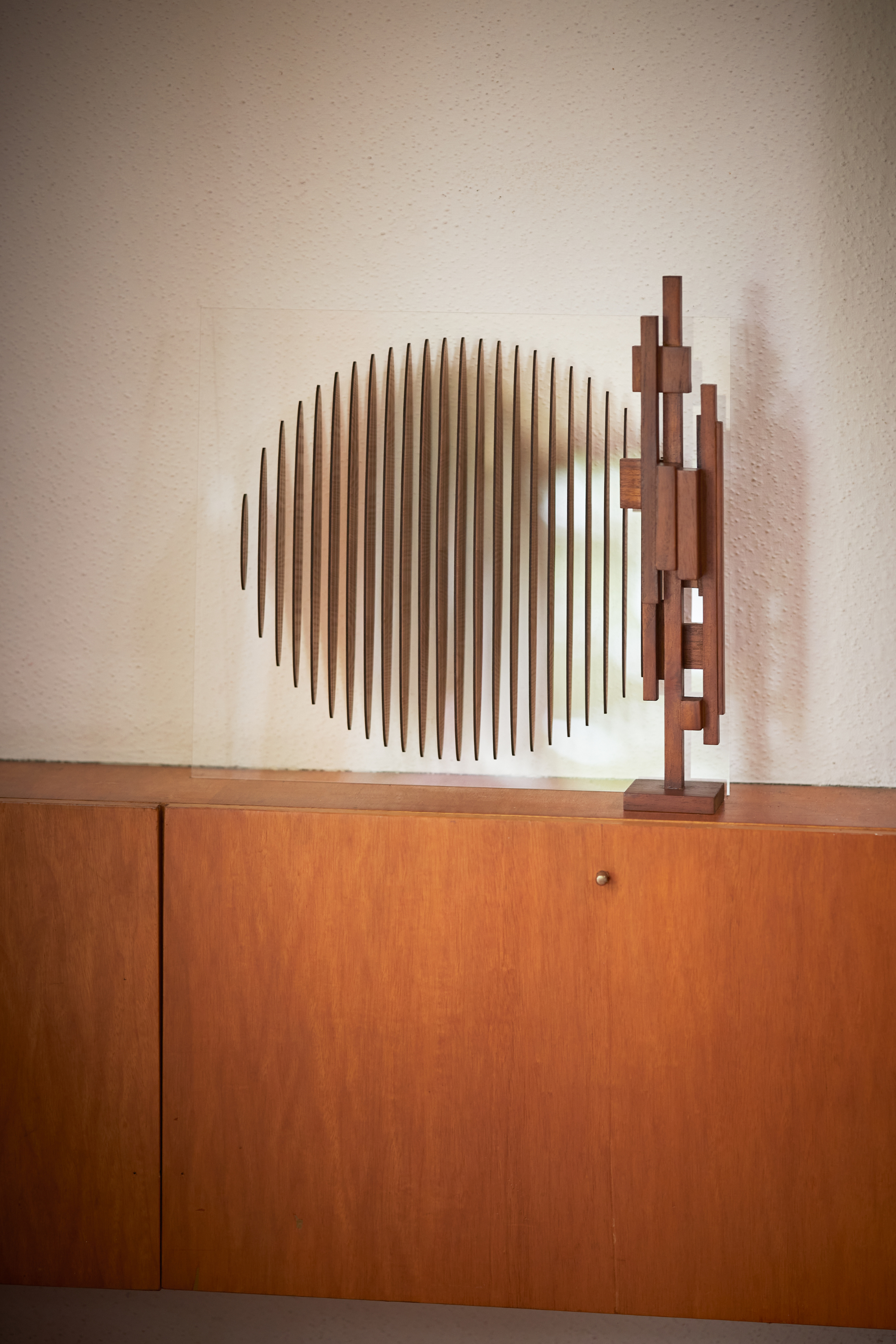 Skyline sculpture espresso M