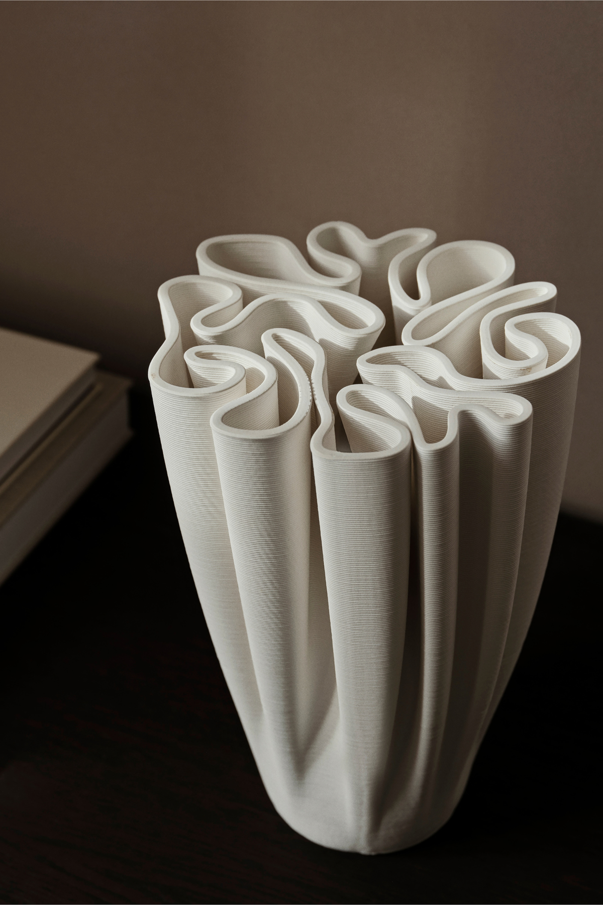 Dedali Vase Large, Off-White