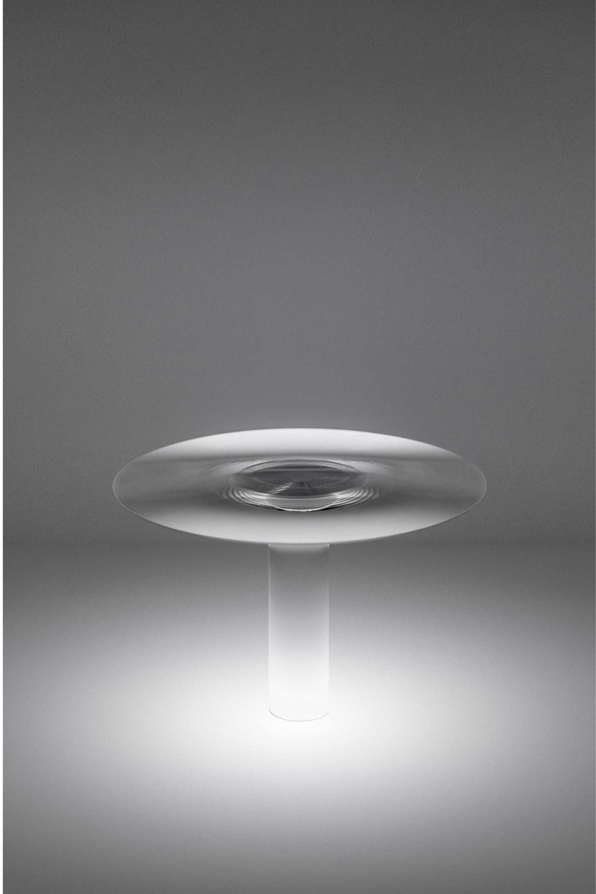 Vis Á Vis table lamp