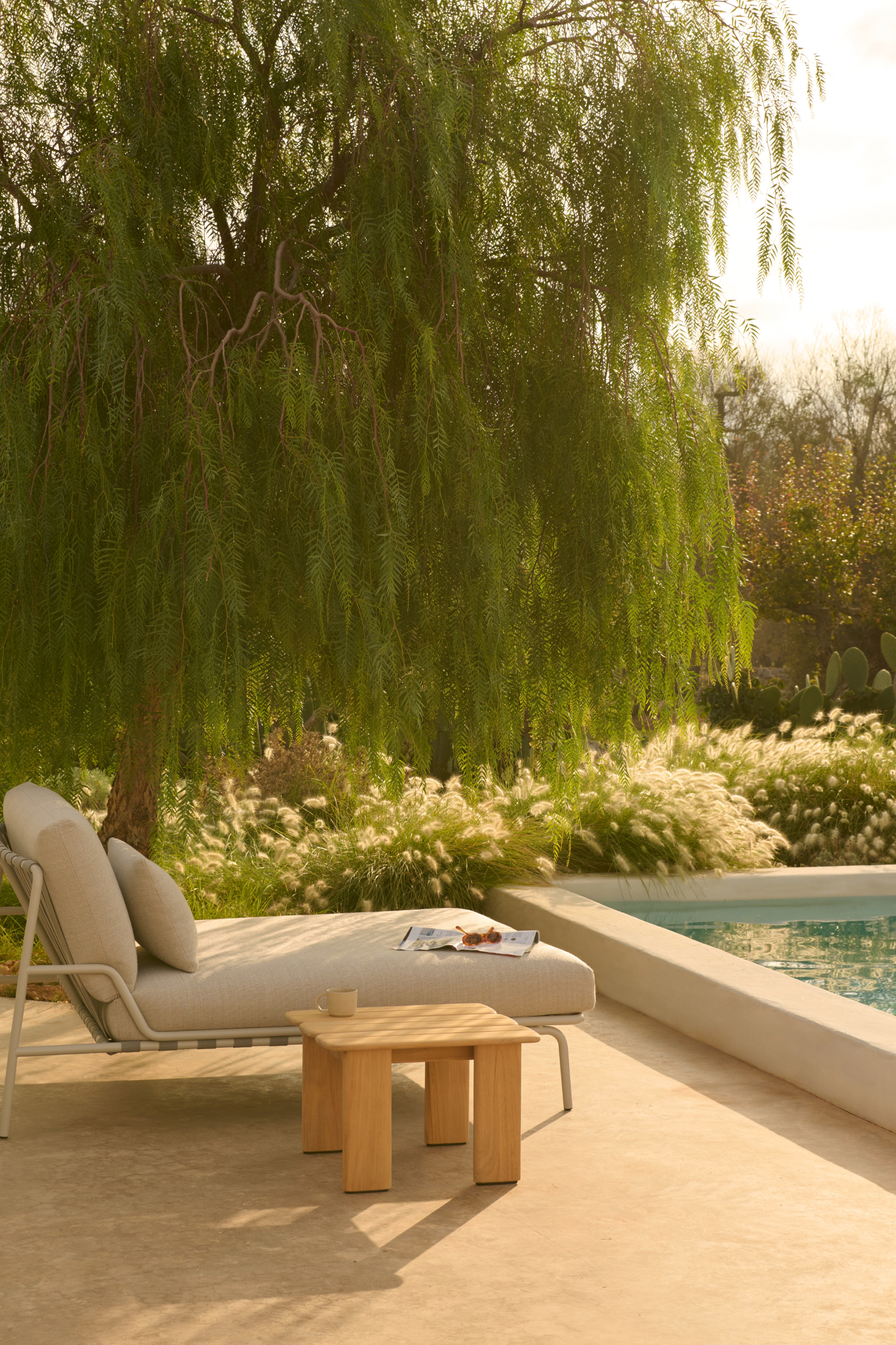 Assemble Dohányzóasztal