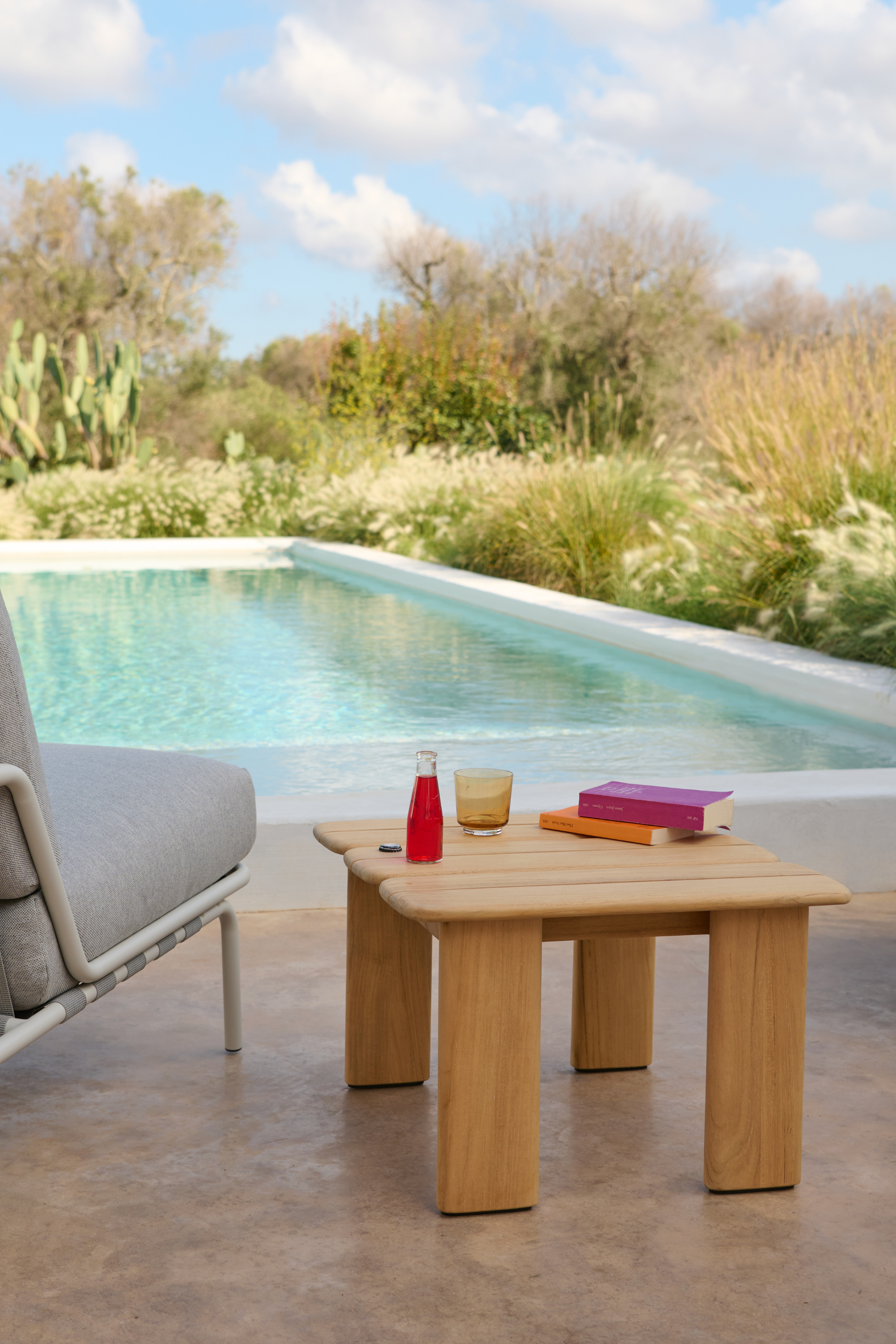 Assemble Dohányzóasztal