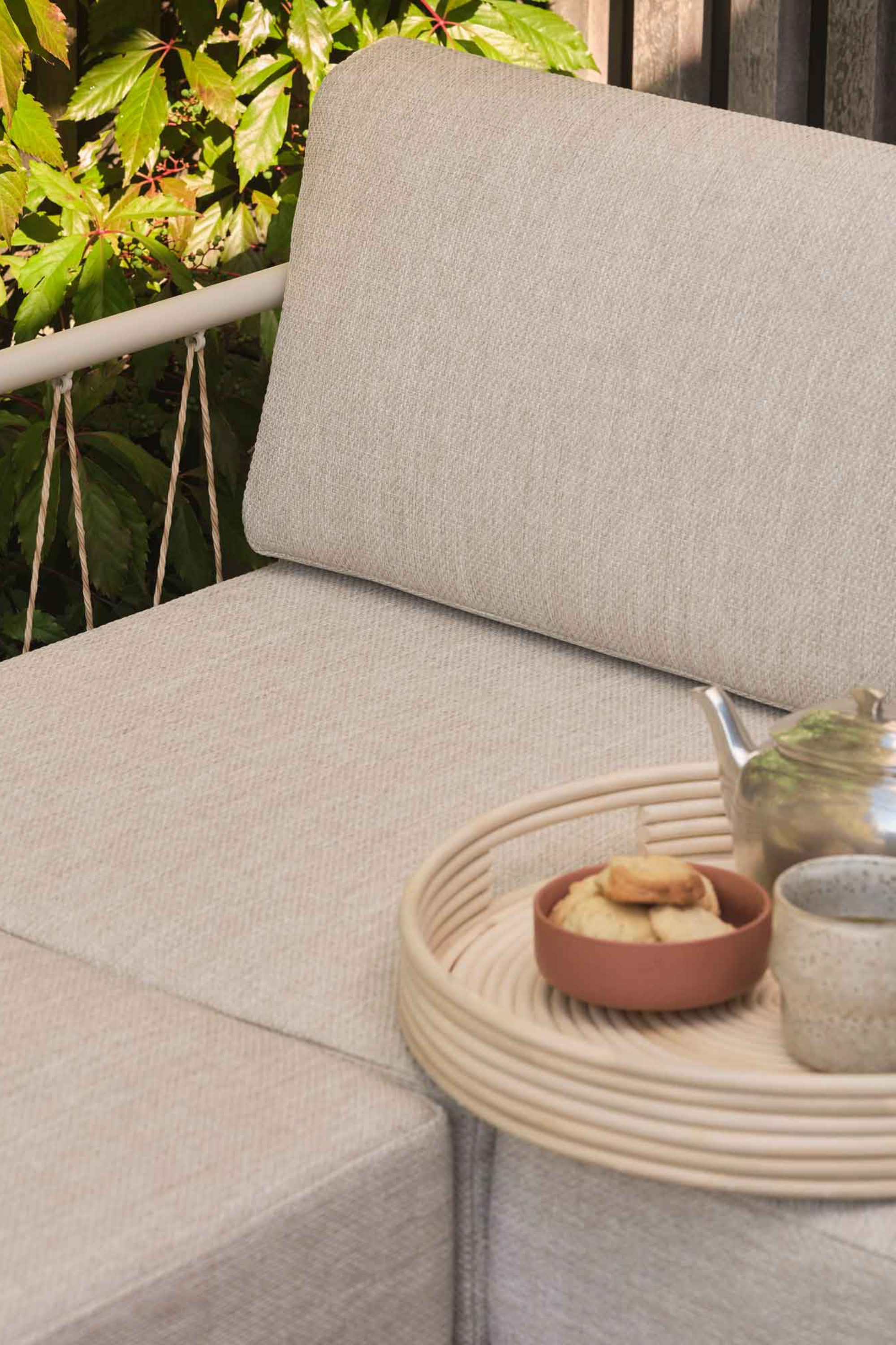 Hadley Outdoor 2-seater Sofa, marzipan