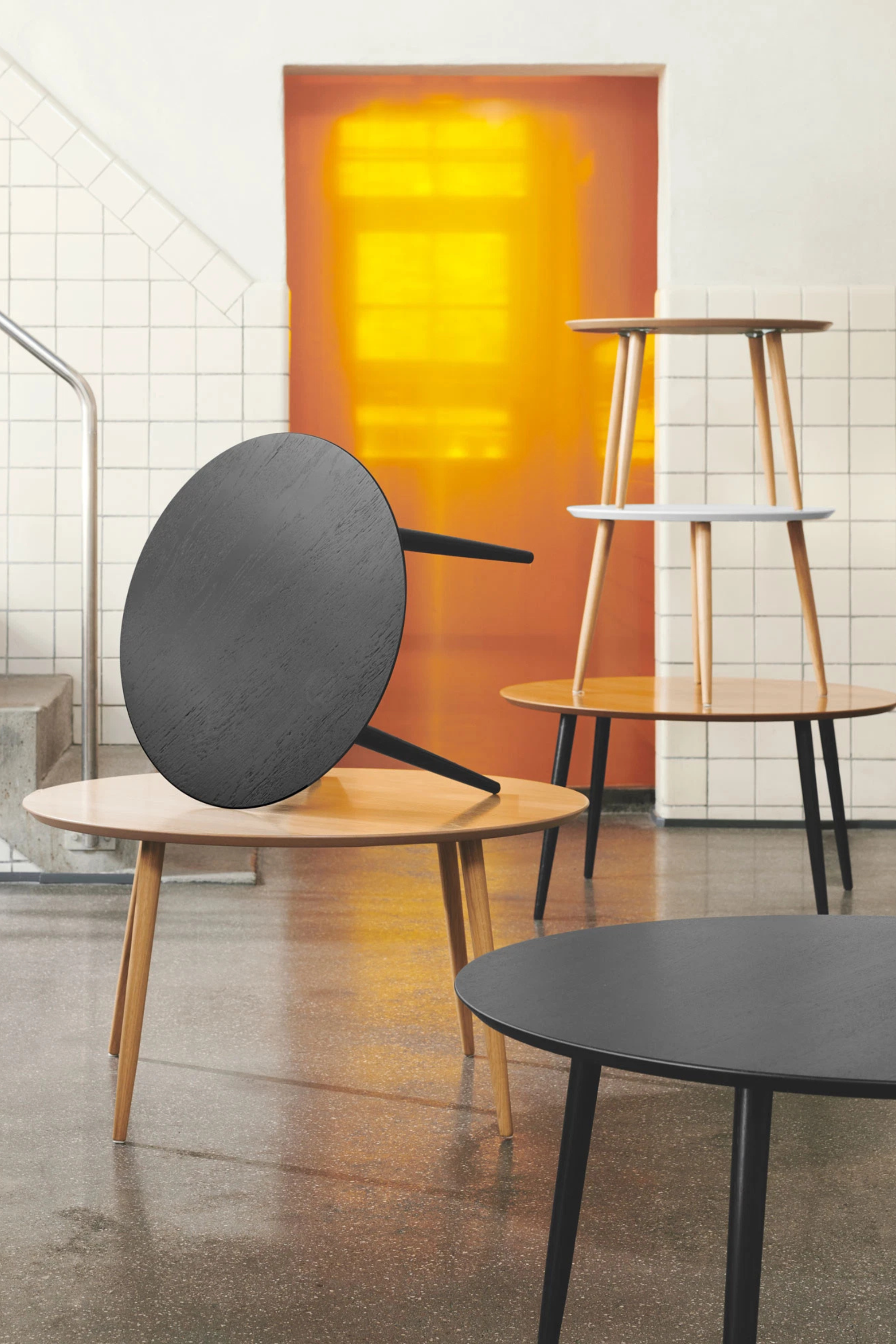 Hubert Coffee table ø90 cm Black Linoleum