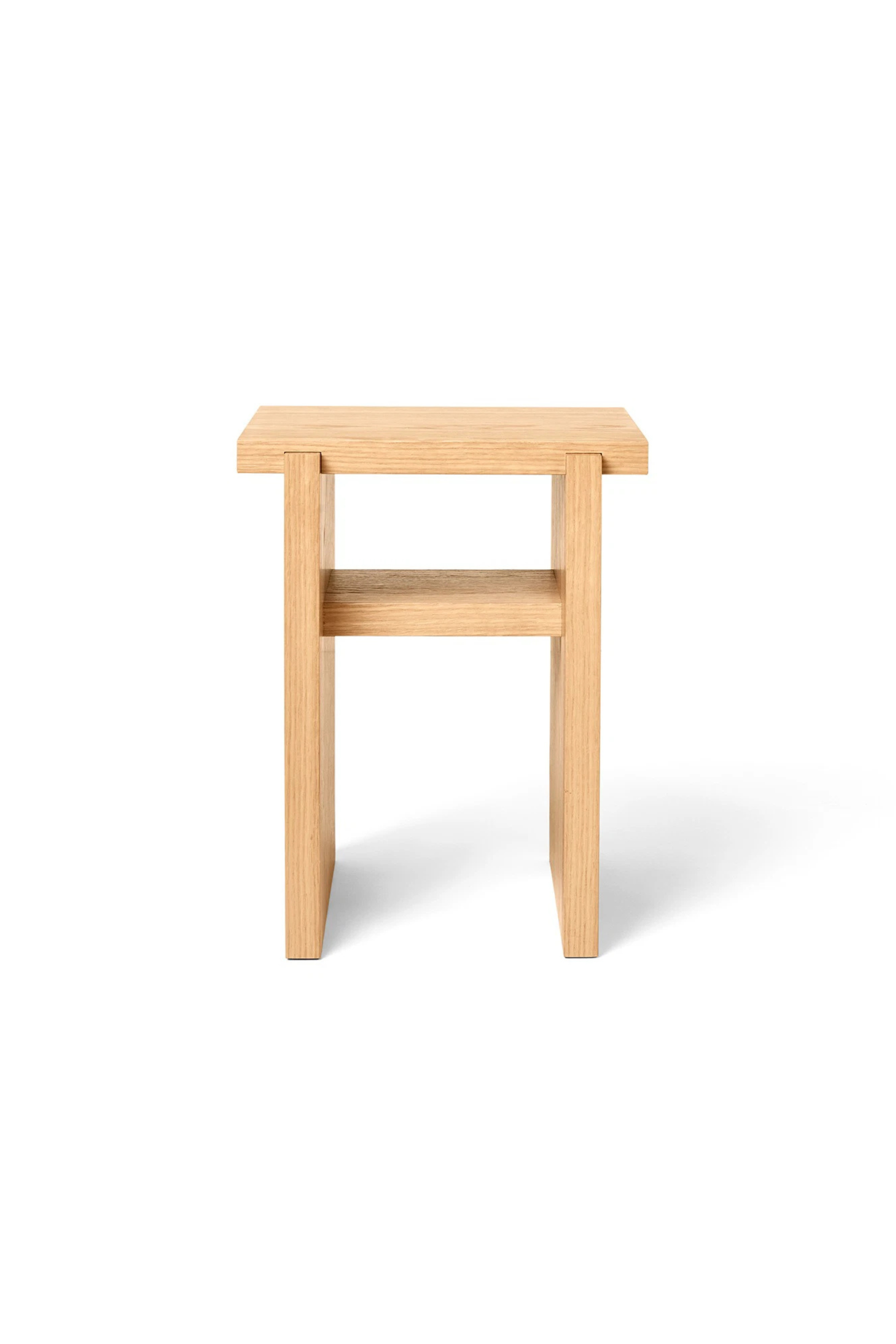 Umika Side table, 35x35 cm  Oak