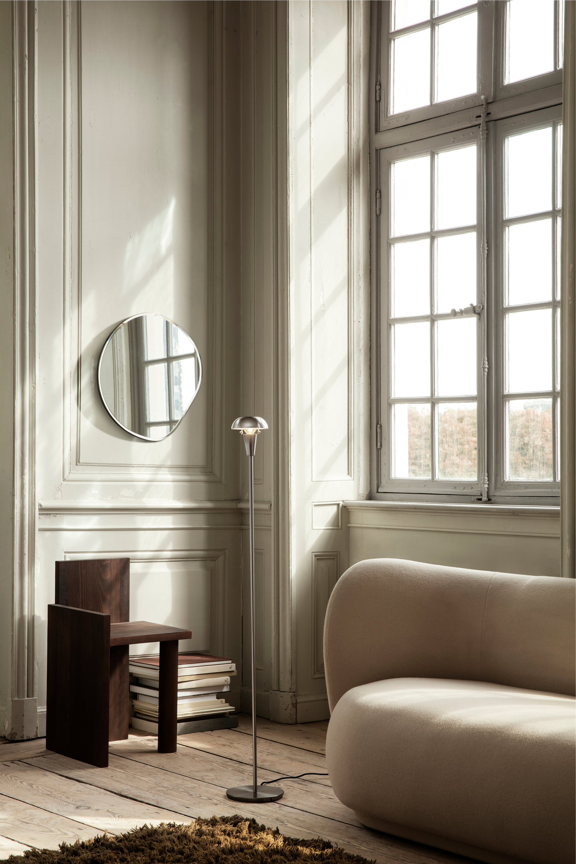 Pond Mirror small dark chrome