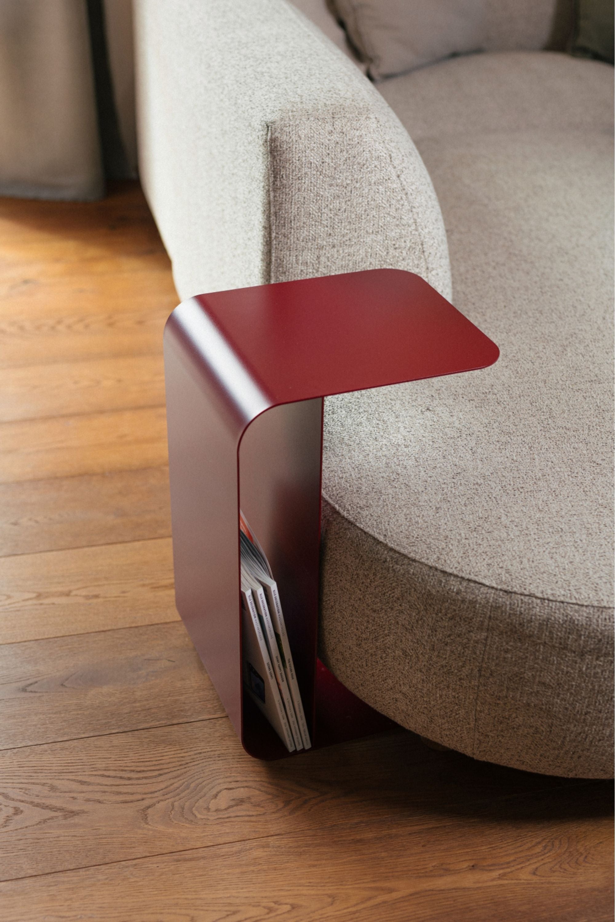 Solis midnight side table
