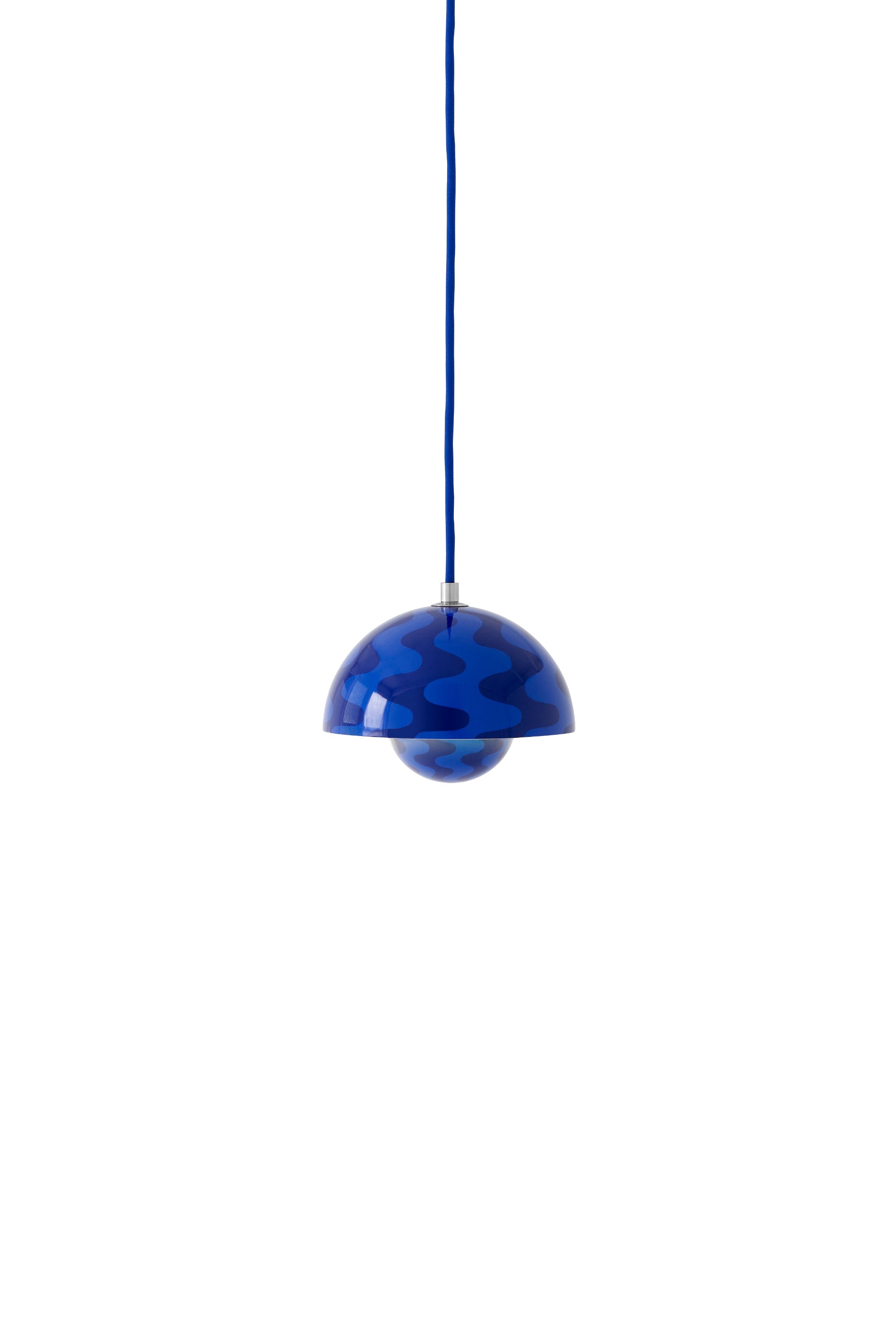 Flowerpot VP10 Pendant Cobalt Blue & Twilight Blue Pattern