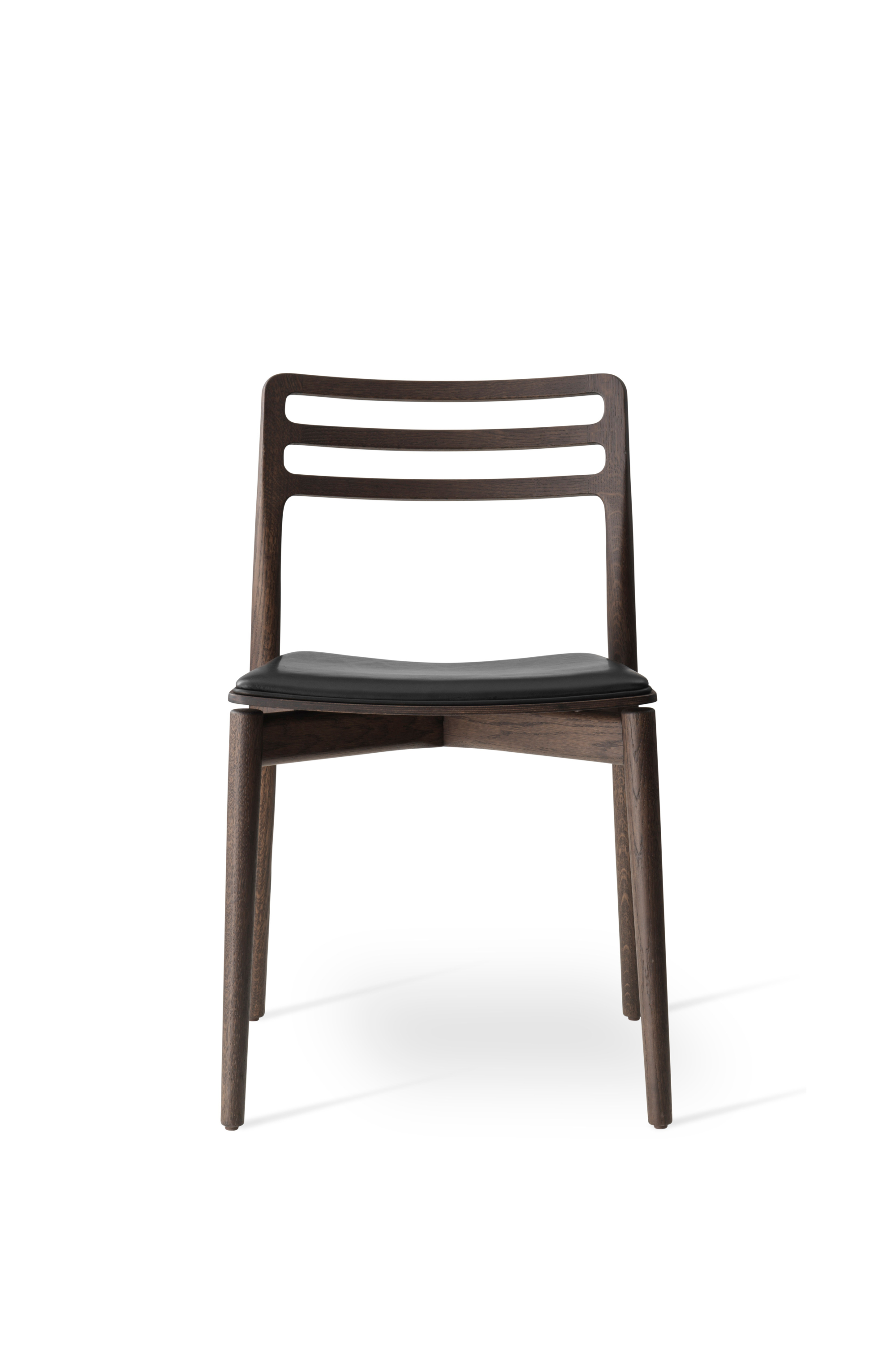 Vipp481 Cabin Black Chair