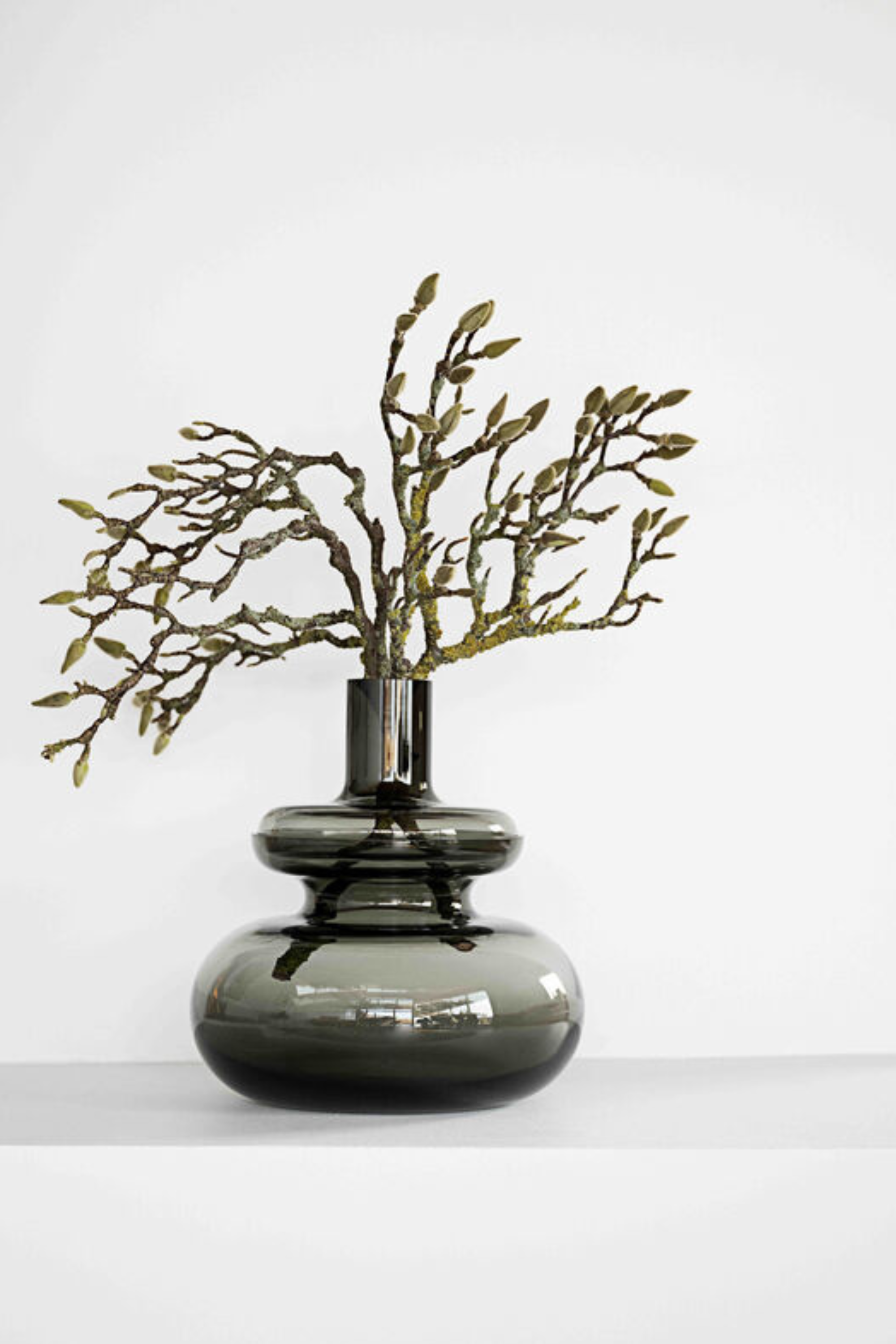 Inu Vase Smoked Grey 23x25 cm