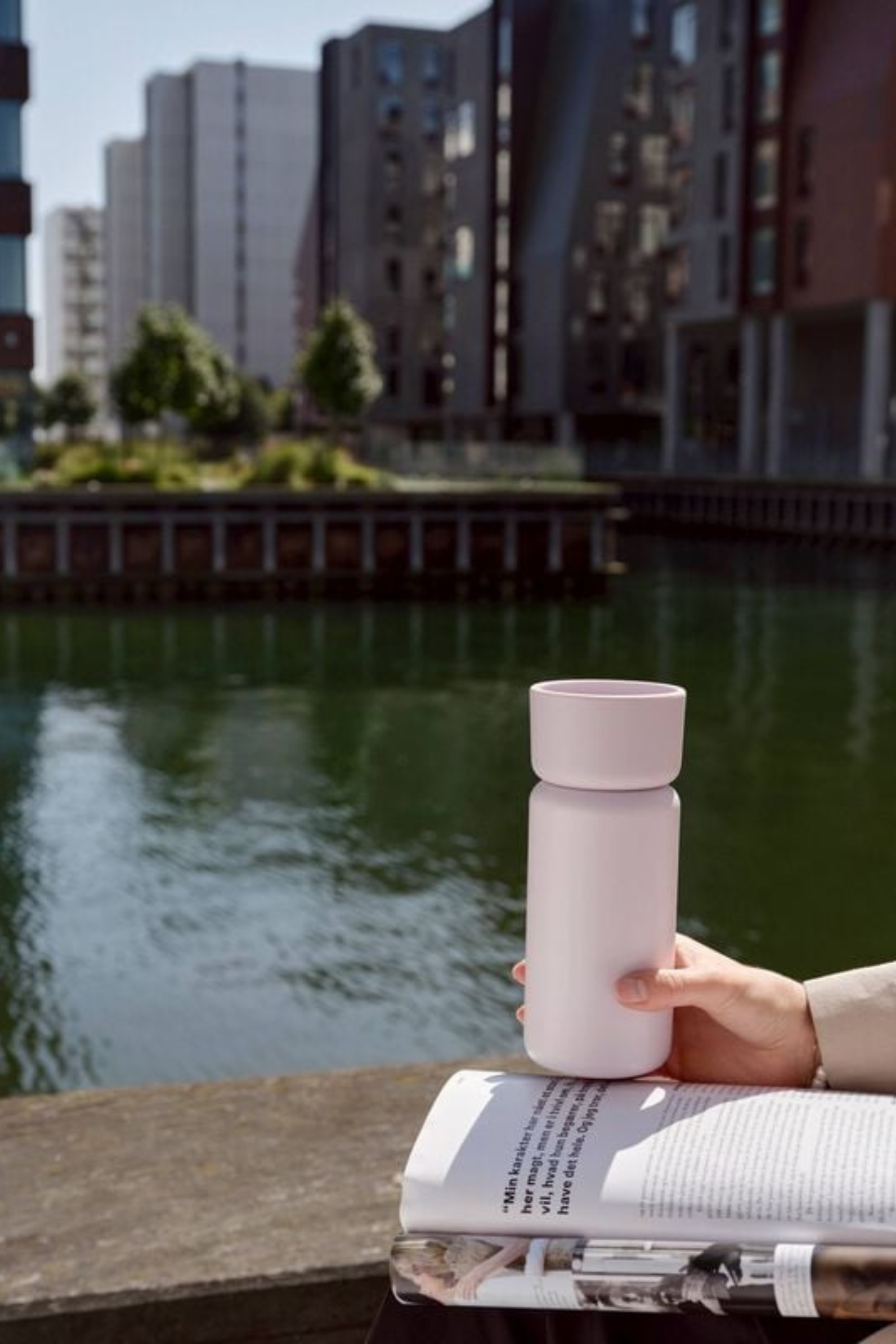 Singles Thermo mug with two lids lupine