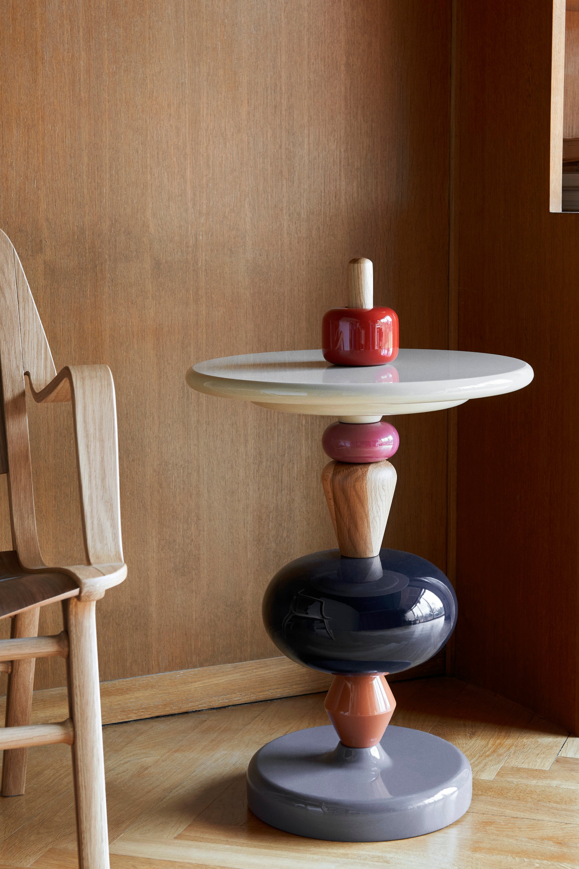 Shuffle Array side table