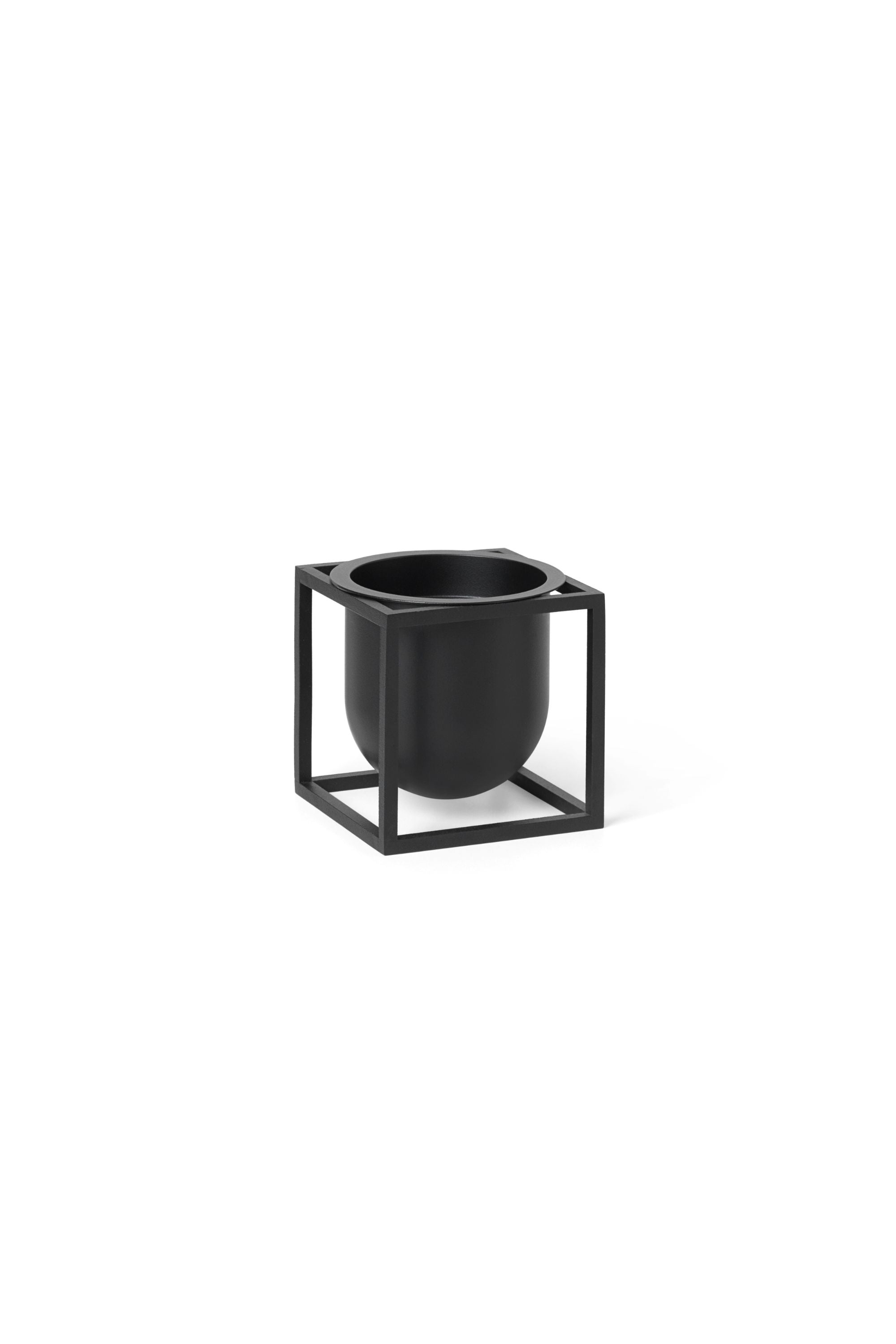 Kubus Small Flowerpot | Audo Copenhagen | Home of Solinfo