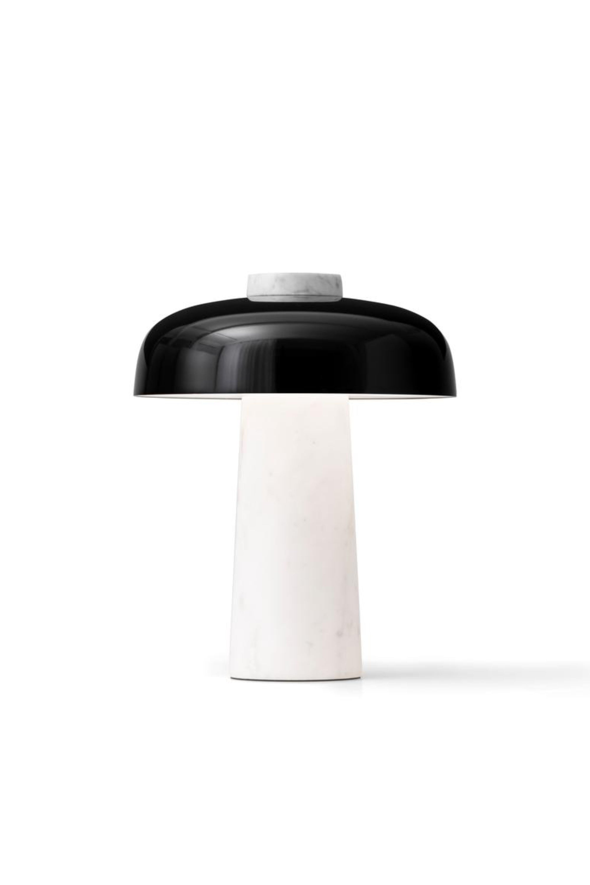 Reverse black and white table lamp