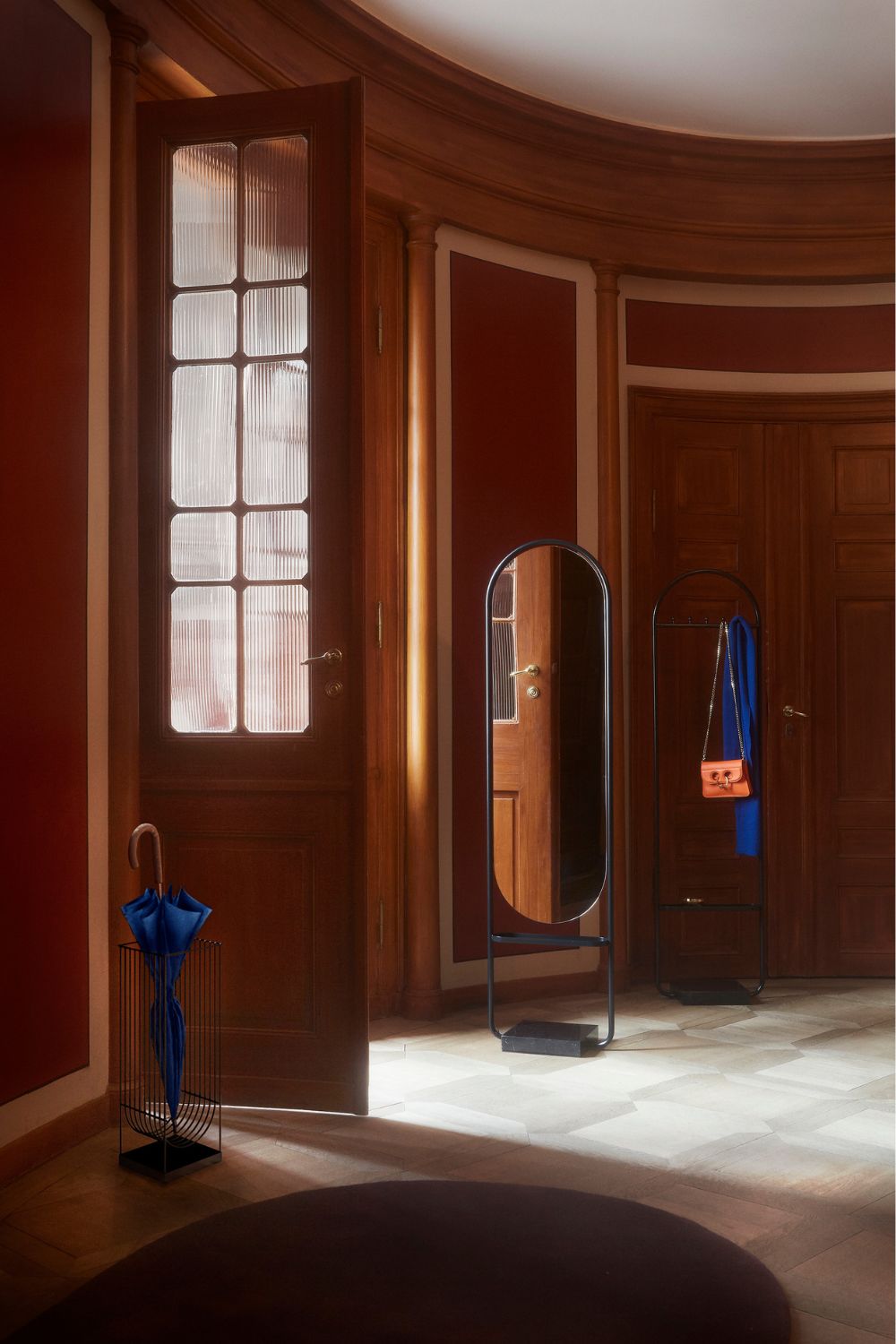 Curva Umbrella Stand | AYTM | Home of Solinfo