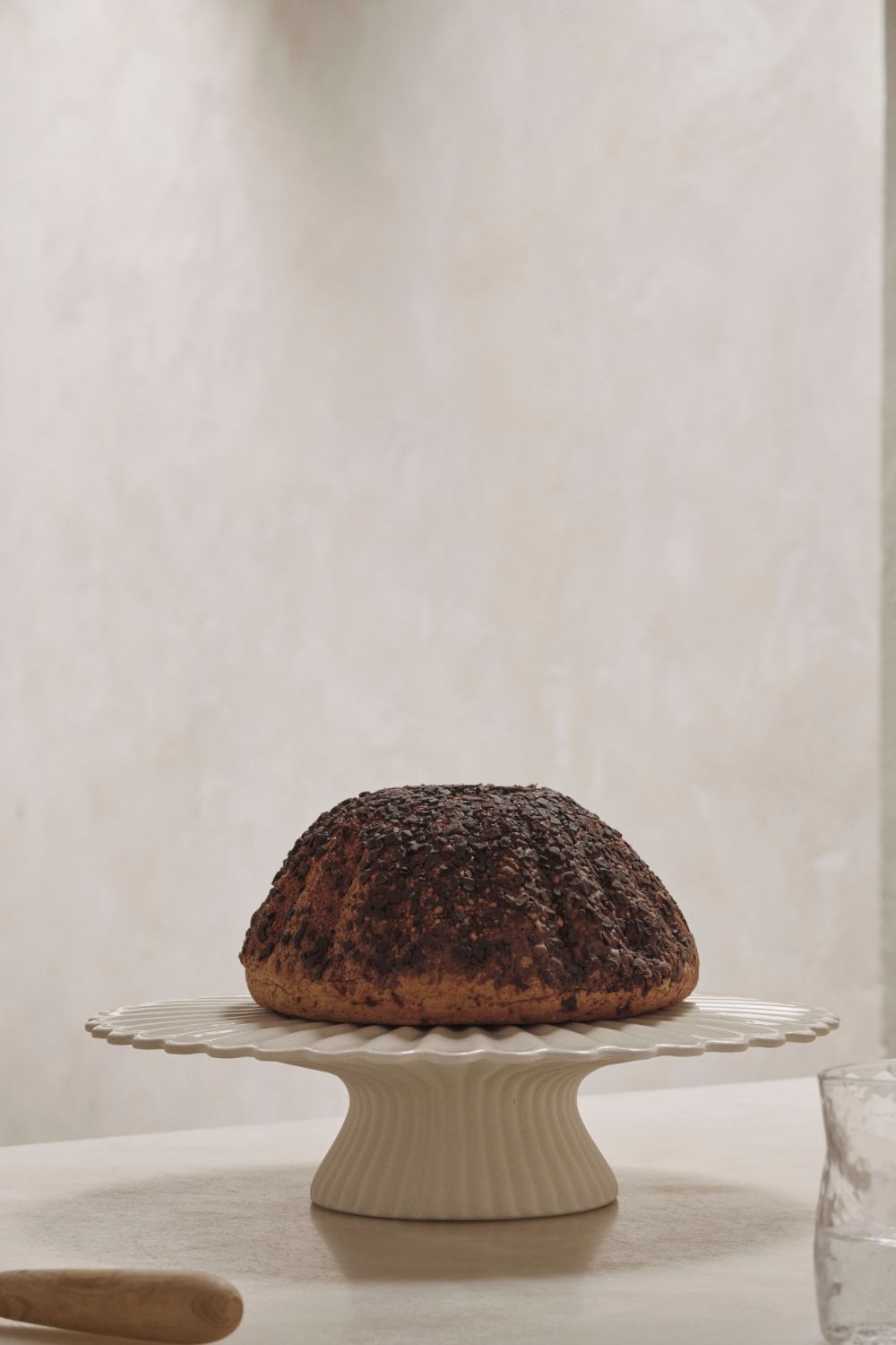 Fountain Cake Stand Off-white | ferm LIVING | Home of Solinfo