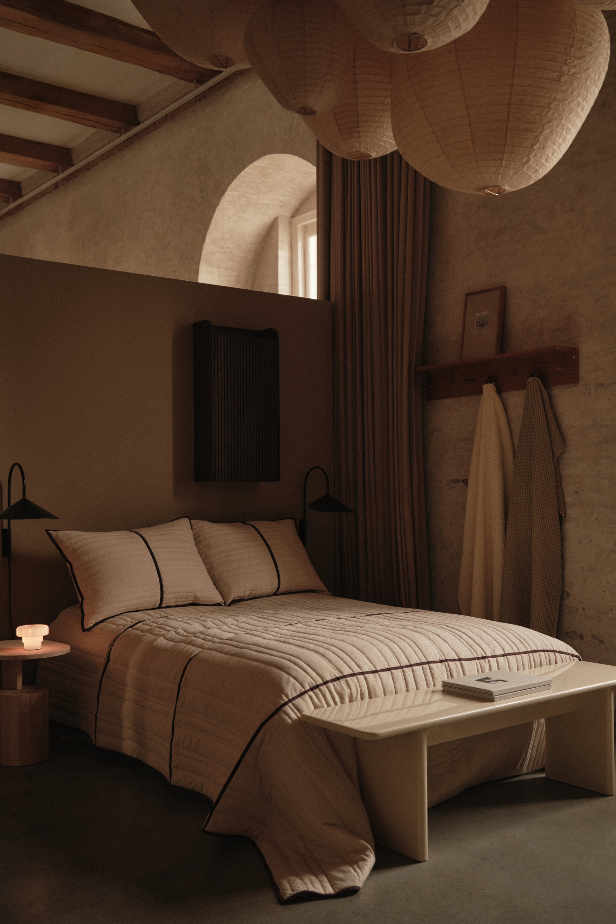 Vari Quilted Bedspread Double Natural/Dark Cho