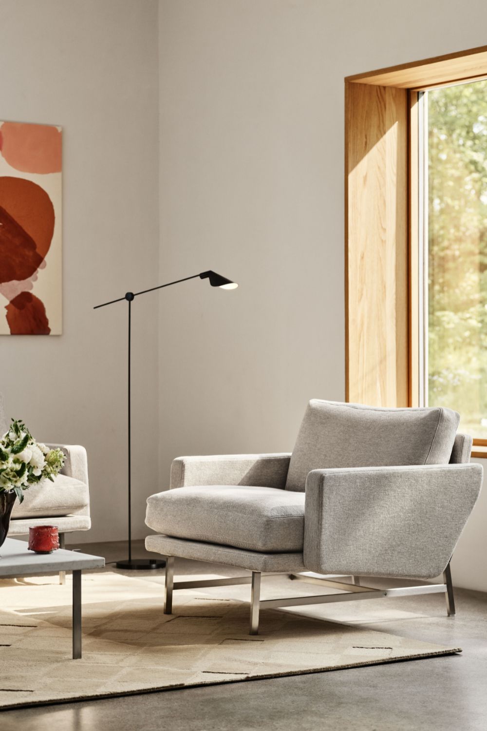 MS Series Floor Lamp Black Steel | Fritz Hansen | Home of Solinfo