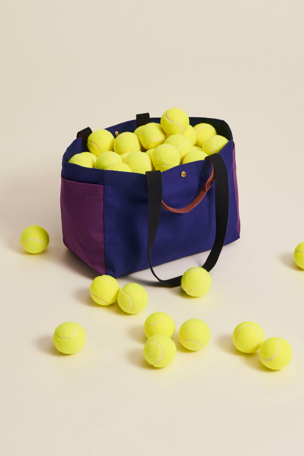 Weekend Bag Organic Small Electric Blue Multi | Hay | Home of Solinfo