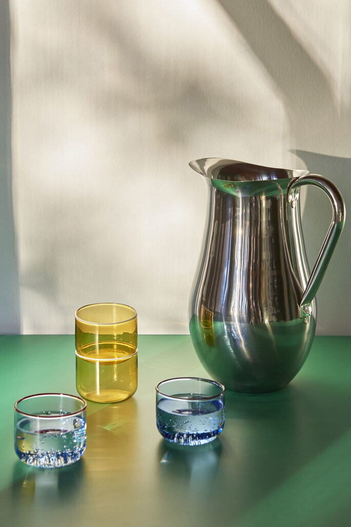 Tint yellow glass set of 2 with white rim