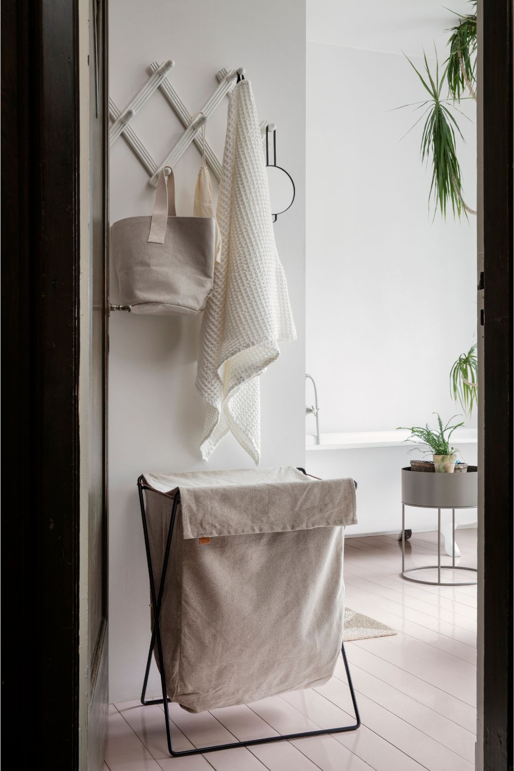 Herman Laundry Stand | ferm LIVING | Home of Solinfo