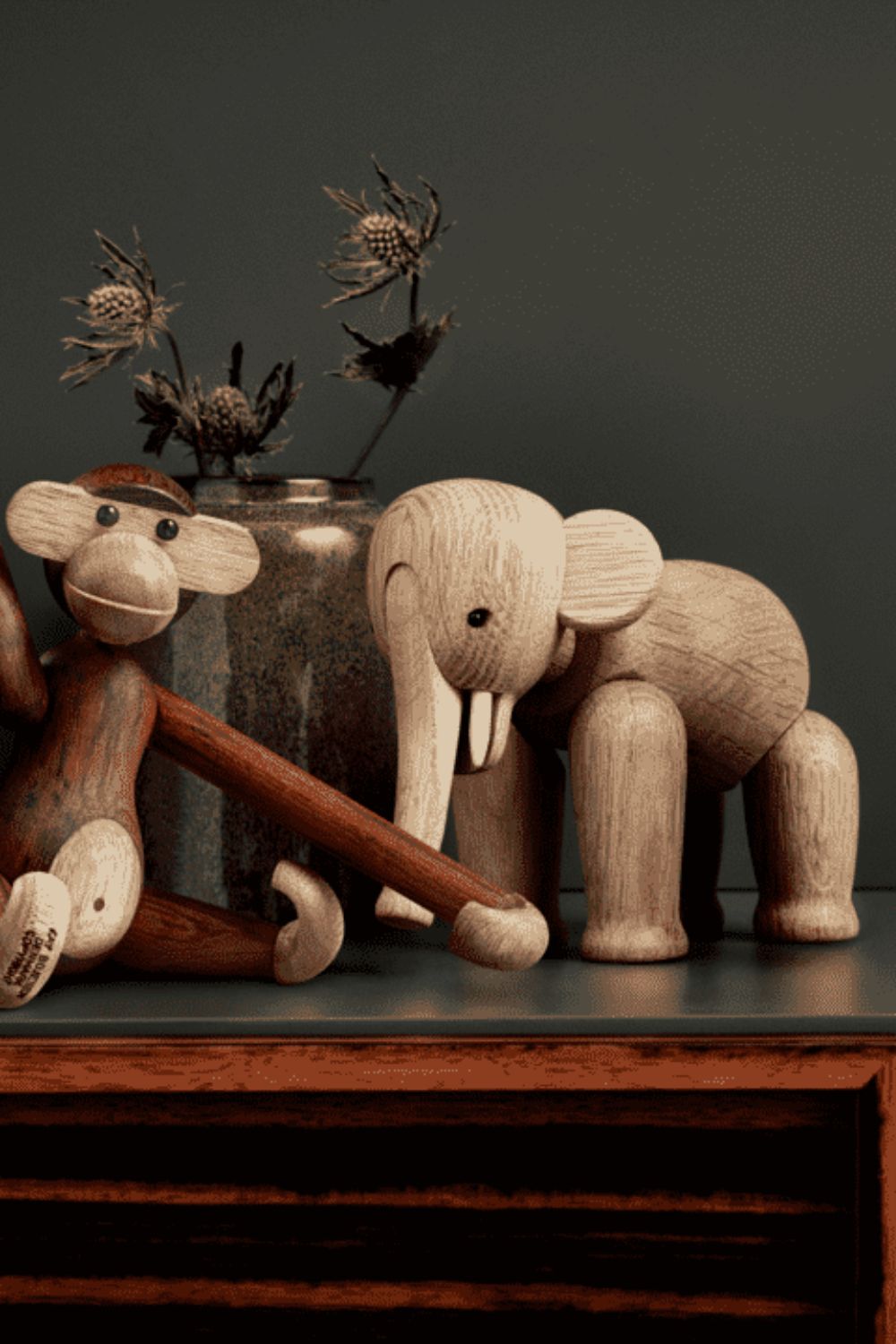 Elephant Small Oak