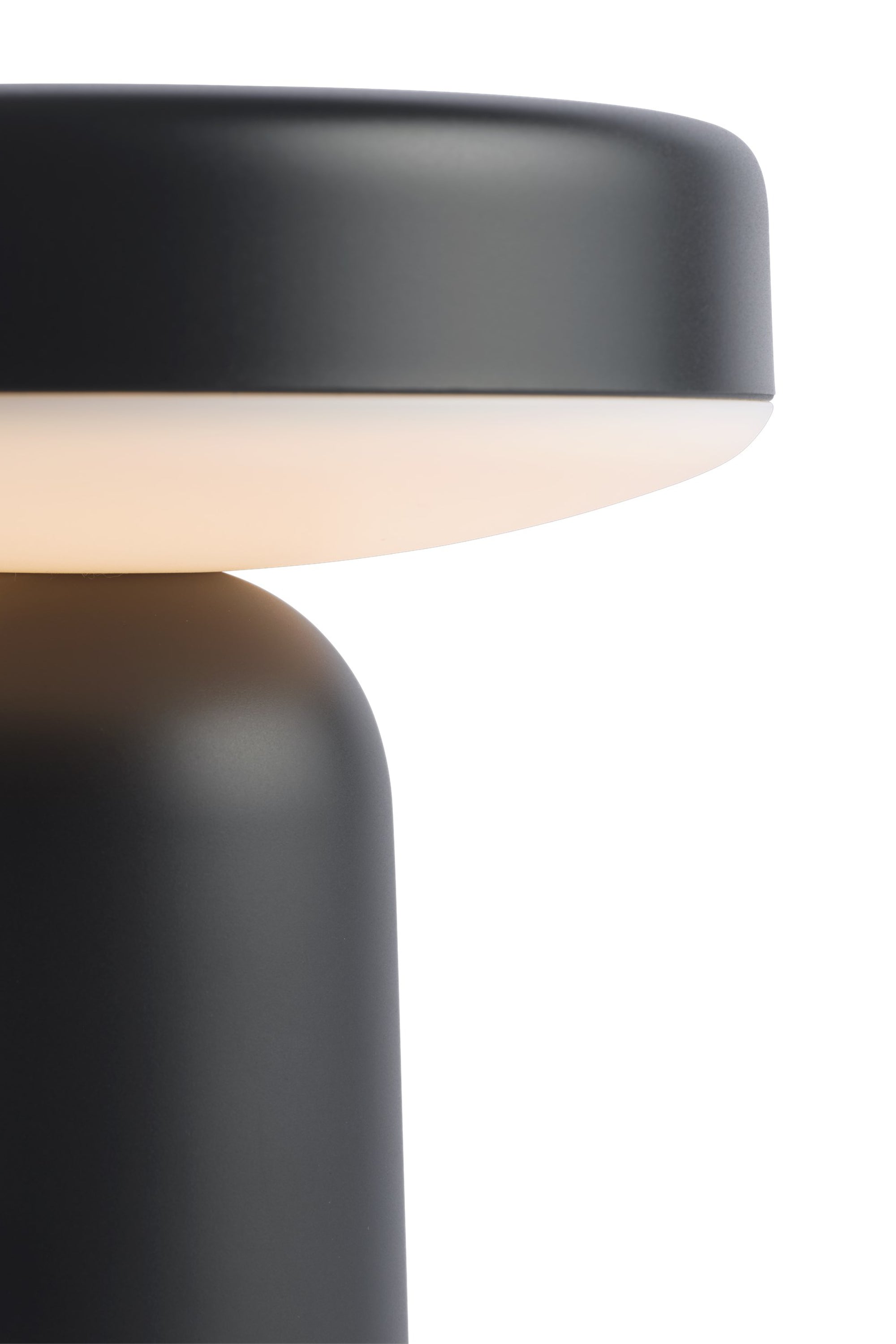 Ease Black Portable Lamp