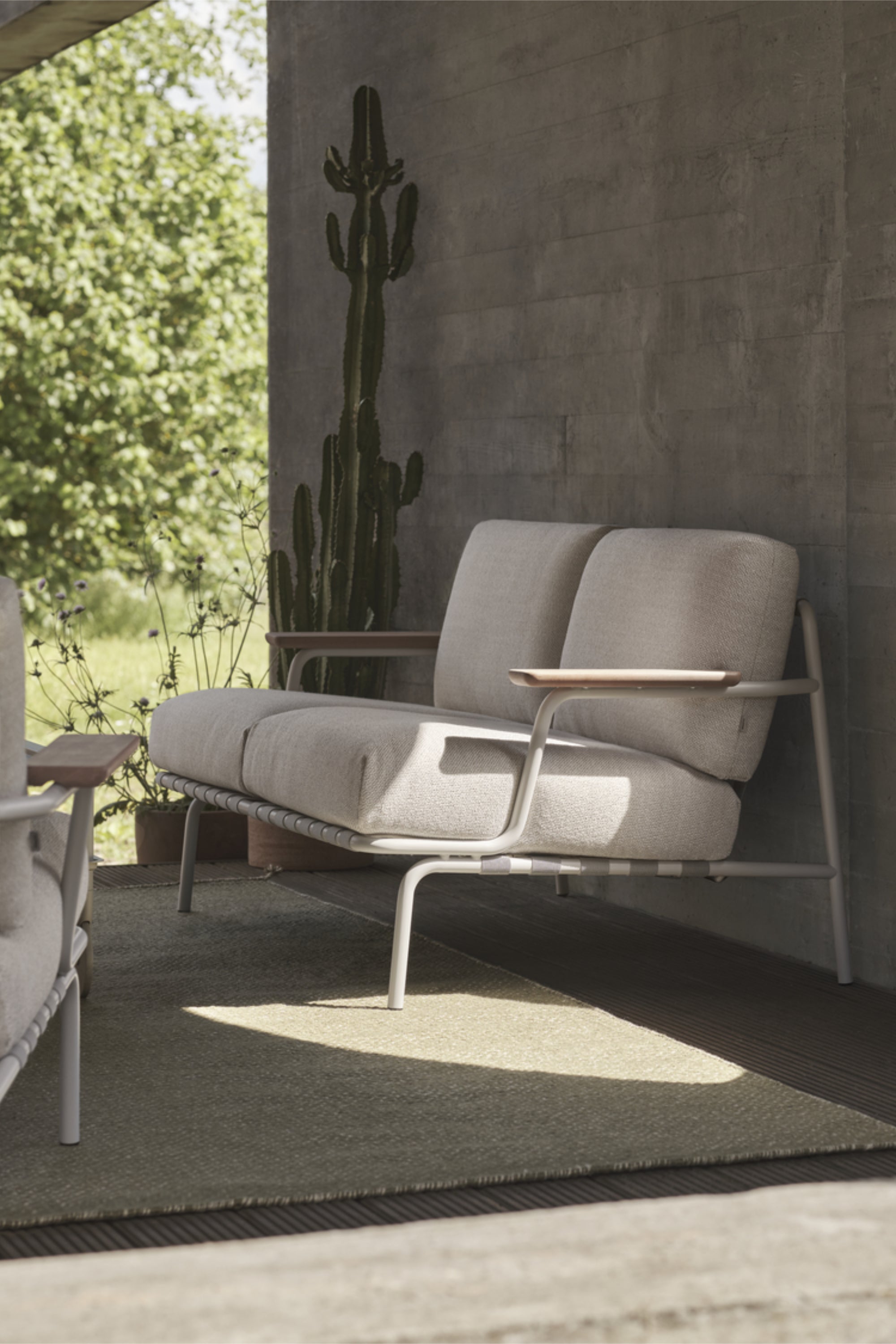 Settle kétszemélyes kültéri kanapé