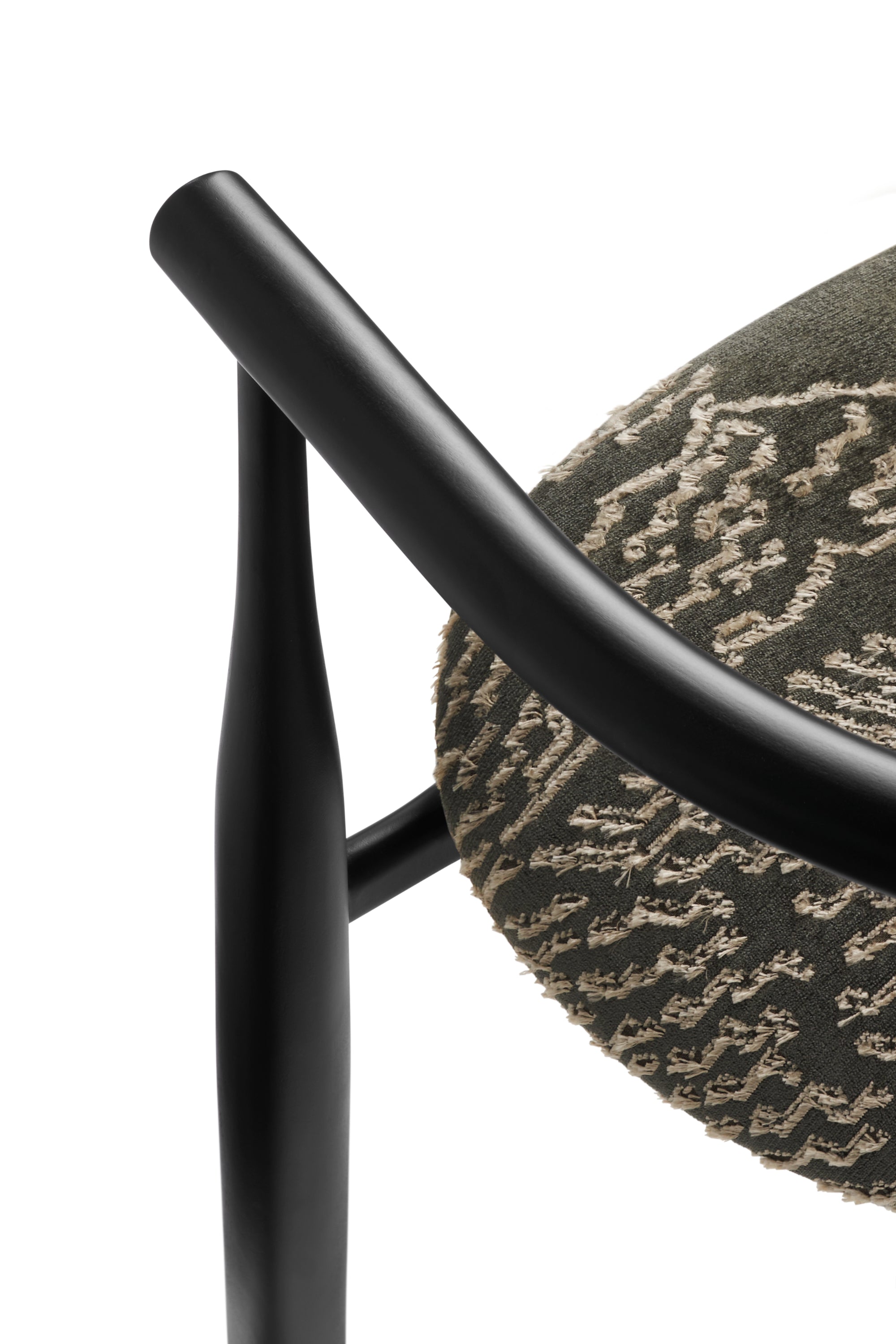 Bukowski dedar tiger mountain chair