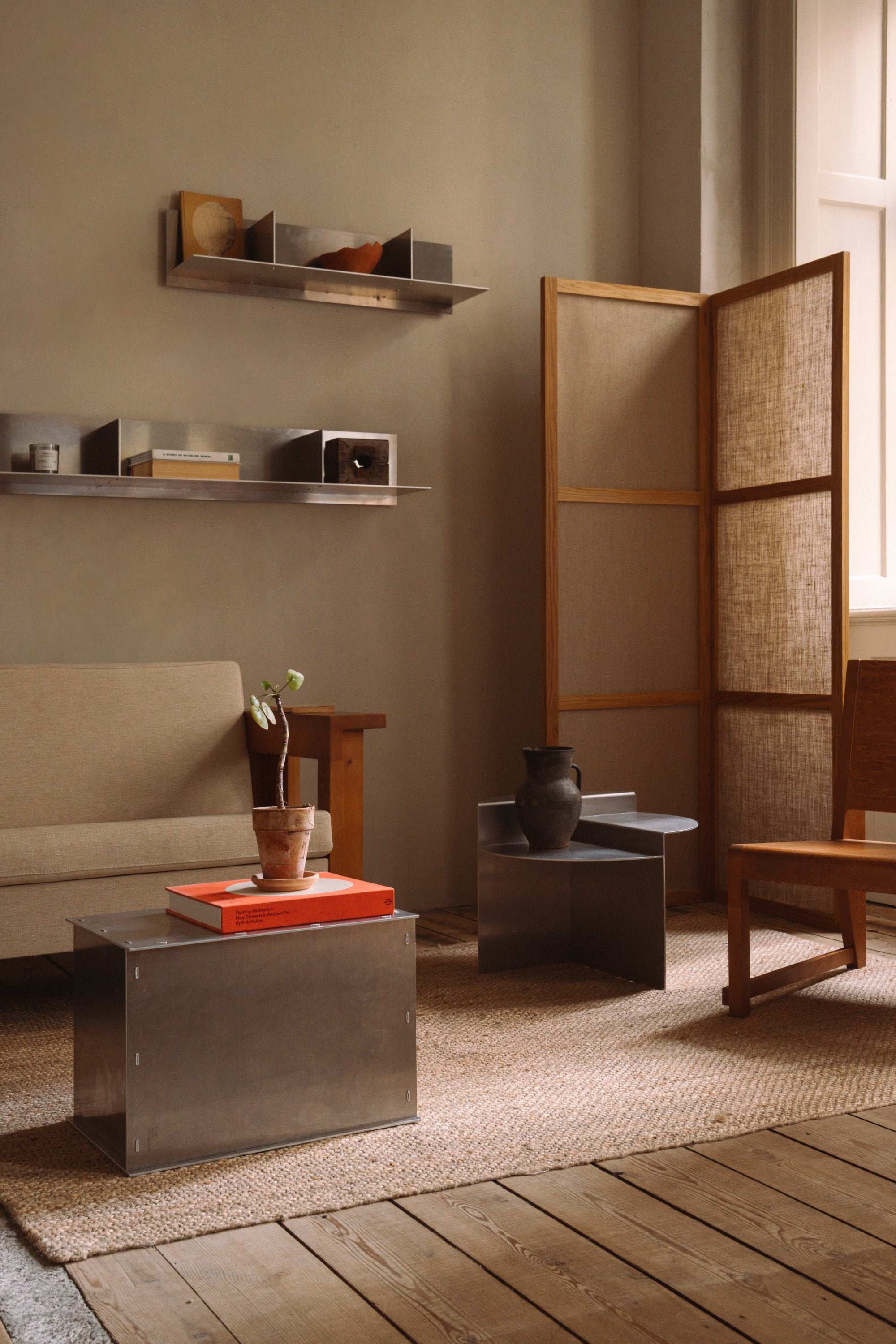 Rivet Side Table Aluminium