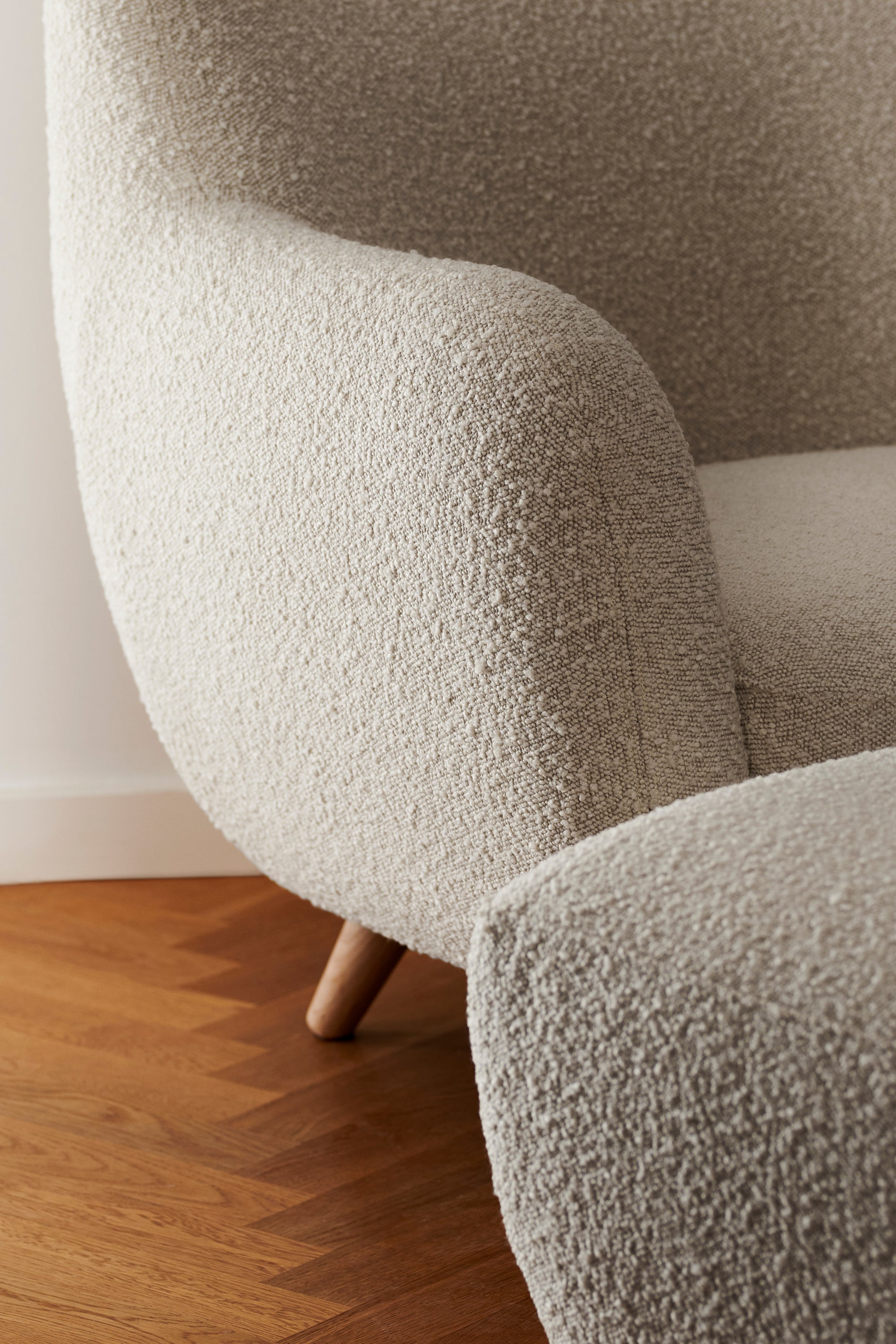 Otis Maya Cream fotel