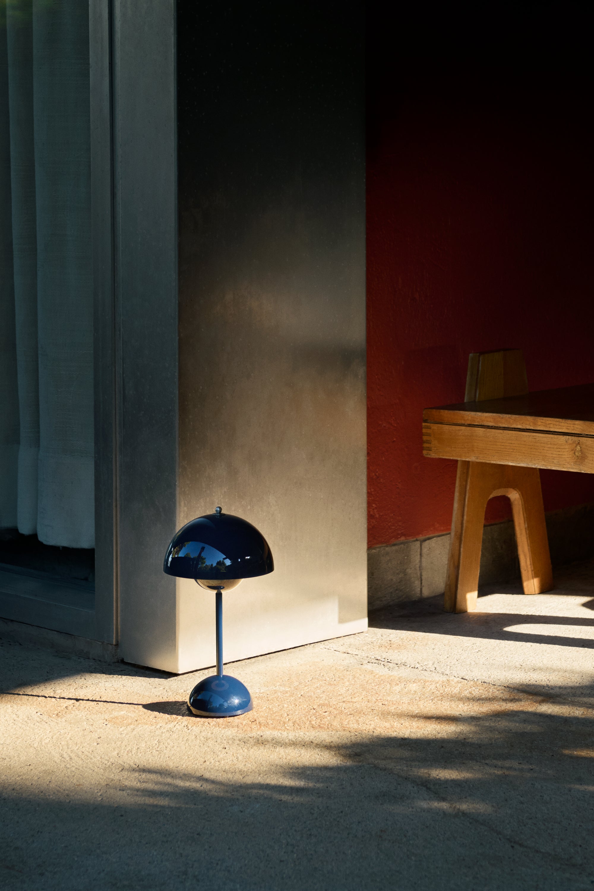 Flowerpot VP9 steel blue lamp