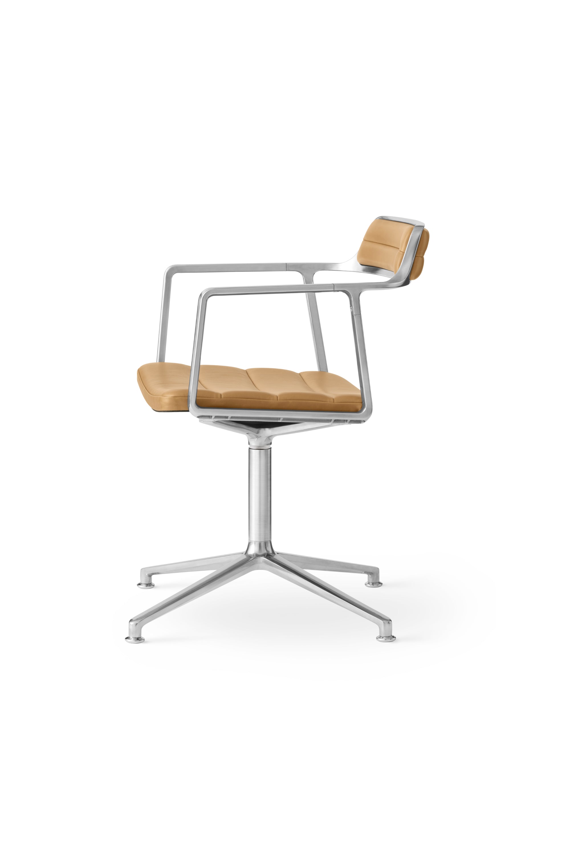 VIPP452 Swivel Chair Camel