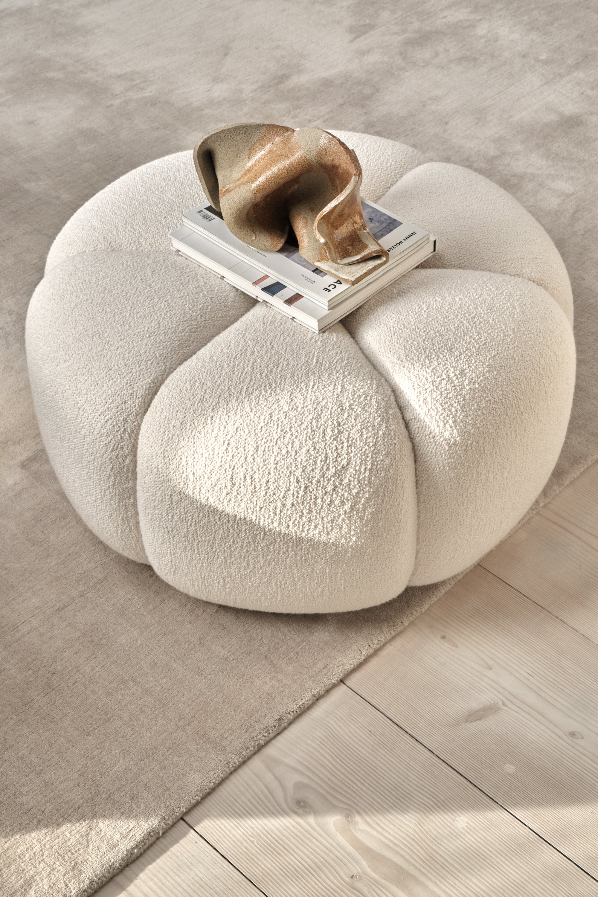VIPP655 Pouf